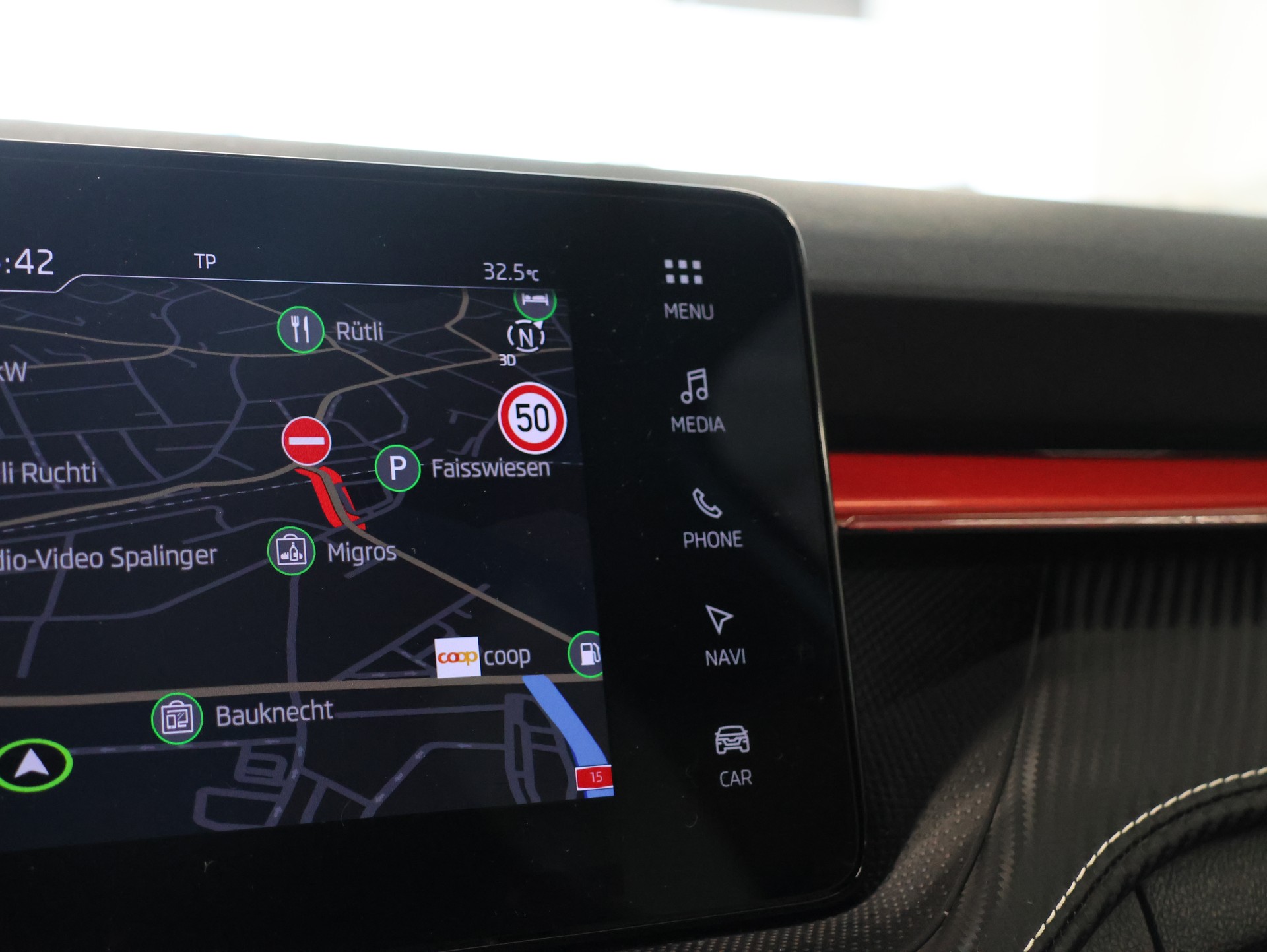SKODA Fabia 1.5 TSI Monte Carlo DSG *Rückfahrkamera* *SItzheizung*-image-18