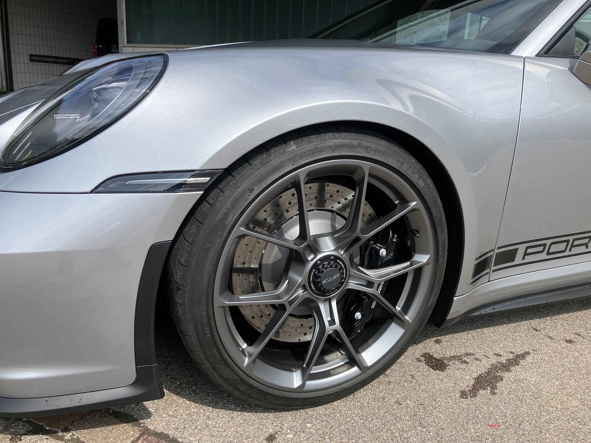 PORSCHE 911 GT3 PDK-image-2