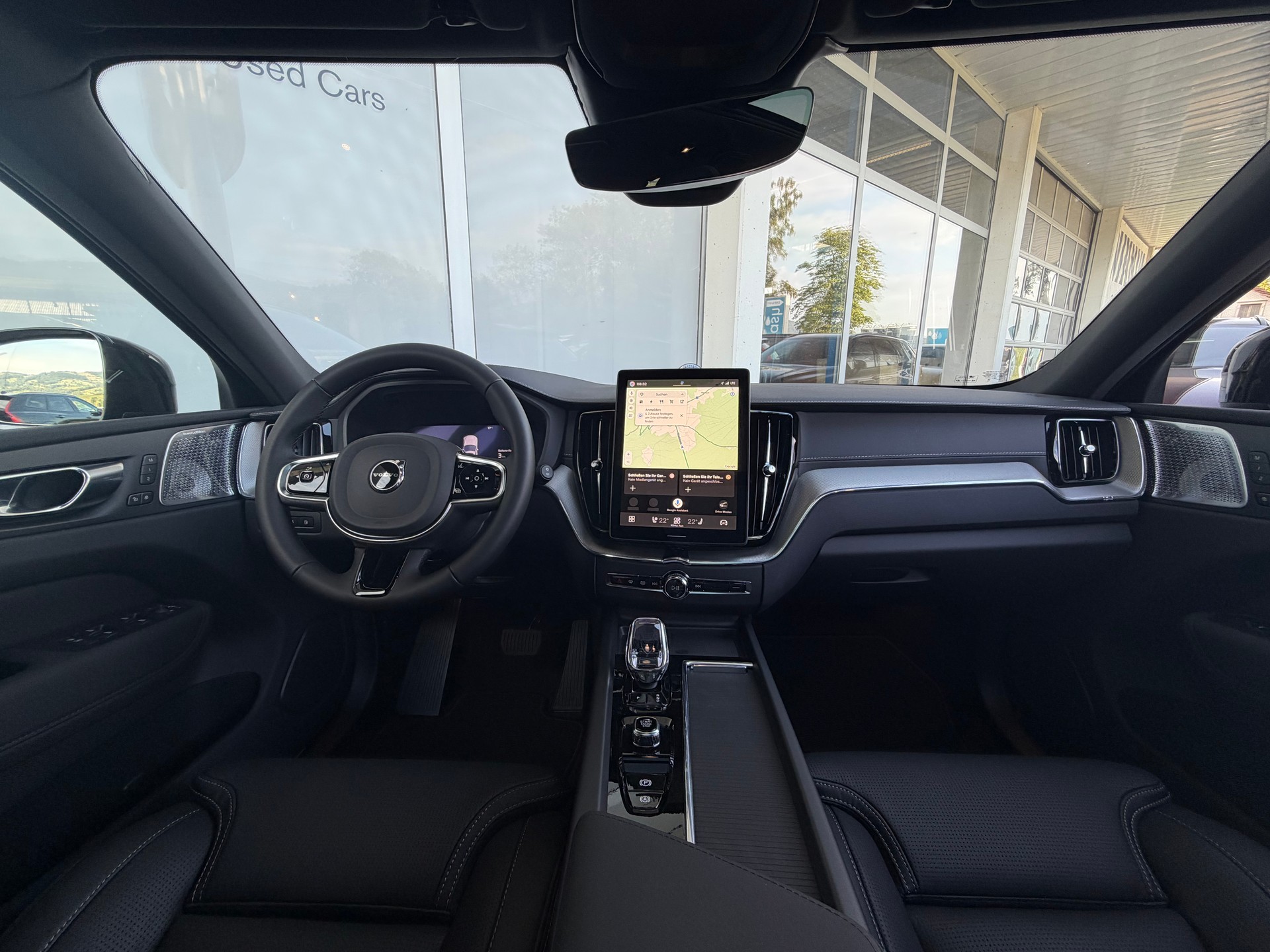 VOLVO XC60 T8 eAWD Ultra Dark Geartronic-image-9