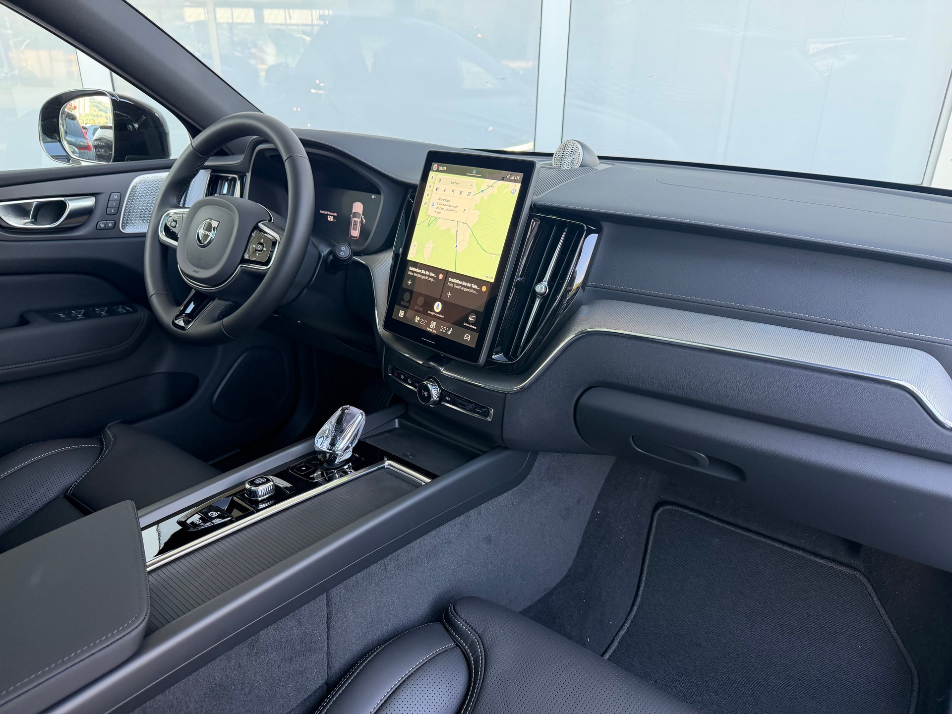 VOLVO XC60 T8 eAWD Ultra Dark Geartronic-showroom-element-2