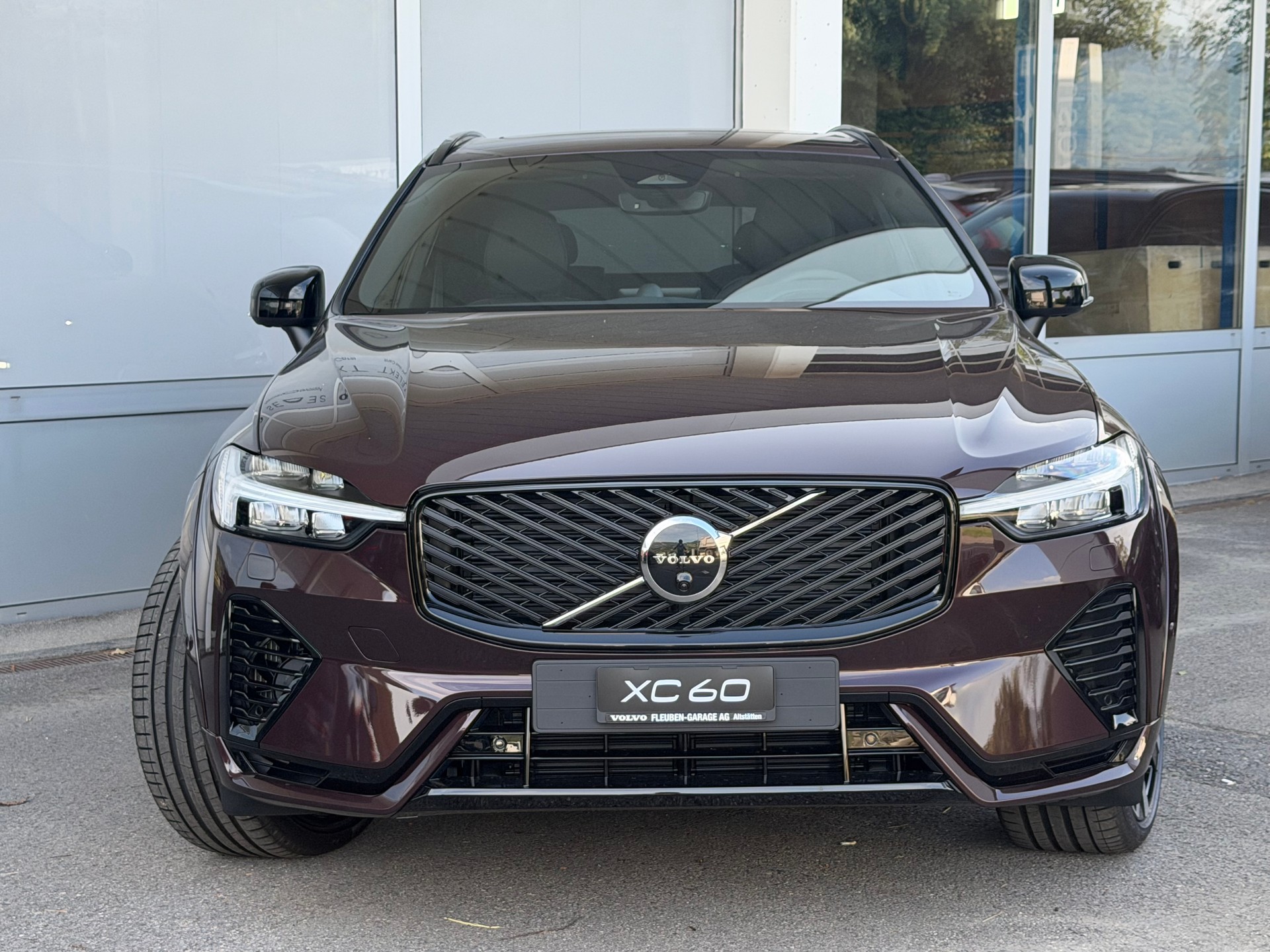 VOLVO XC60 T8 eAWD Ultra Dark Geartronic-image-27