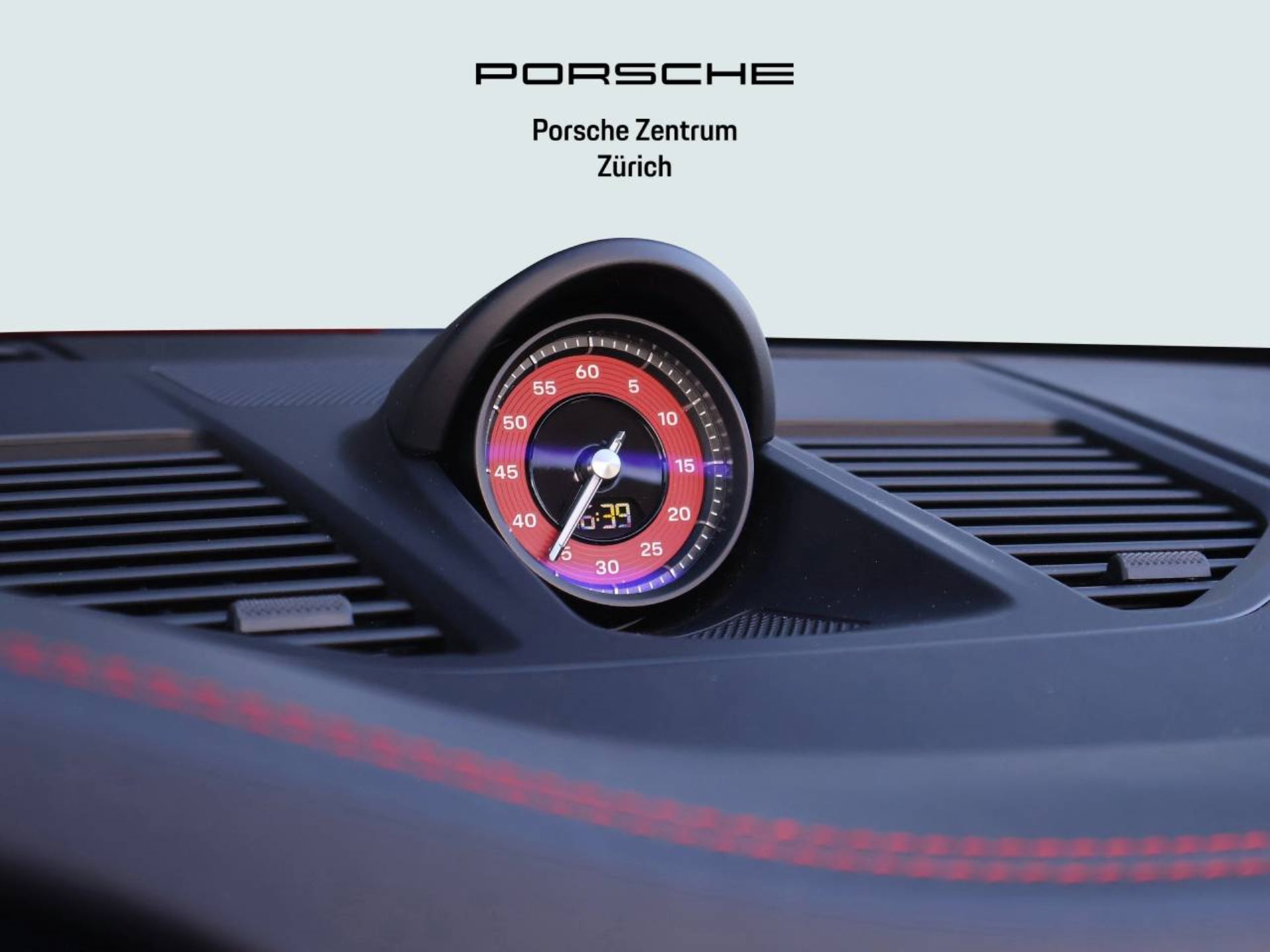 PORSCHE 911 Carrera GTS Cabriolet-image-12