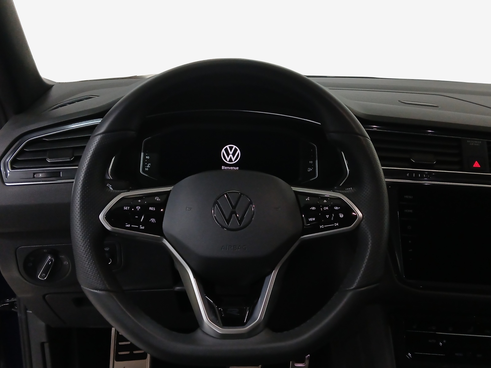 VW Tiguan Allspace 2.0TSI R-Line 4Motion DSG-image-9