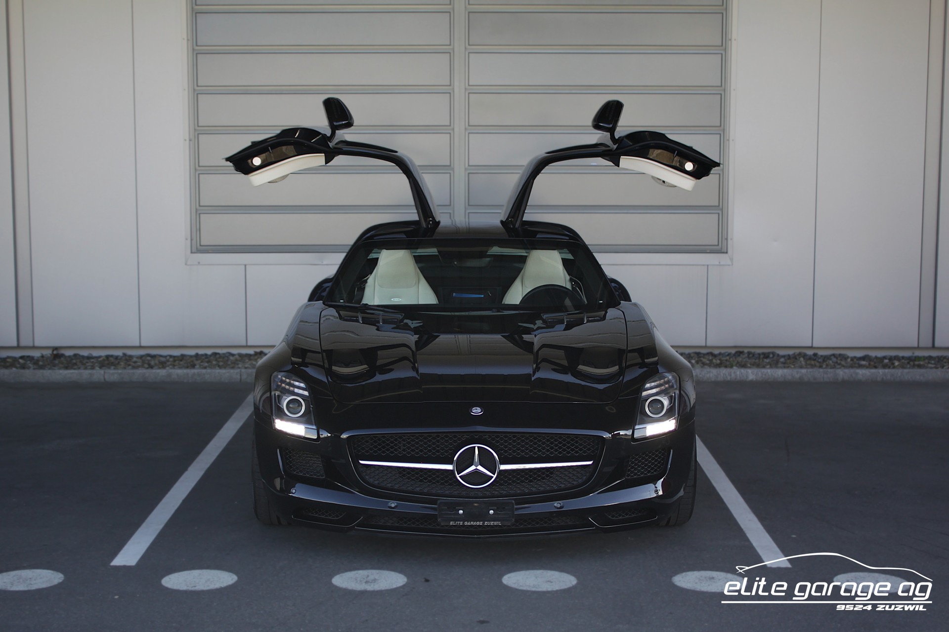 MERCEDES-BENZ SLS 63 AMG Speedshift-image-7