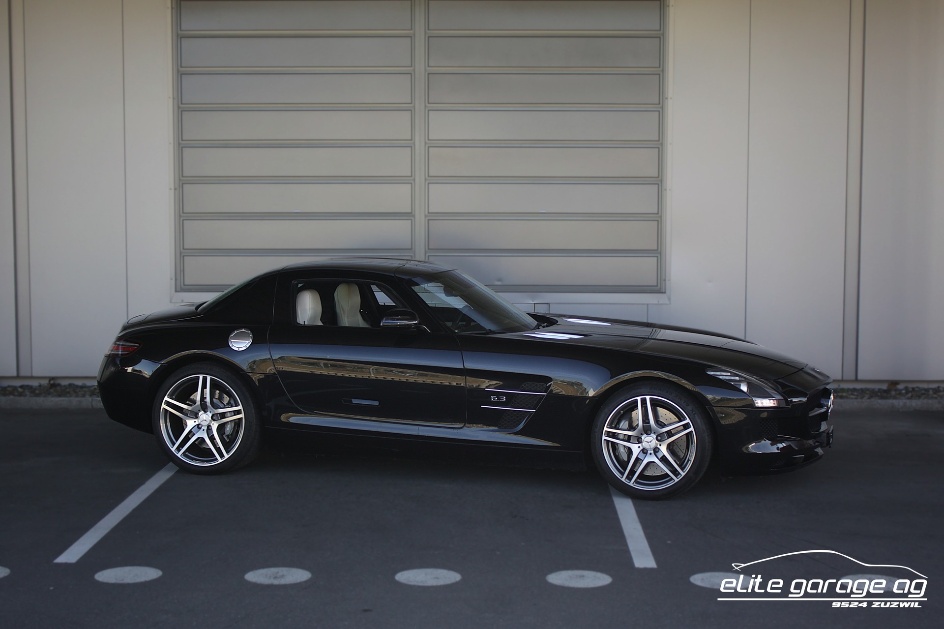 MERCEDES-BENZ SLS 63 AMG Speedshift-image-6