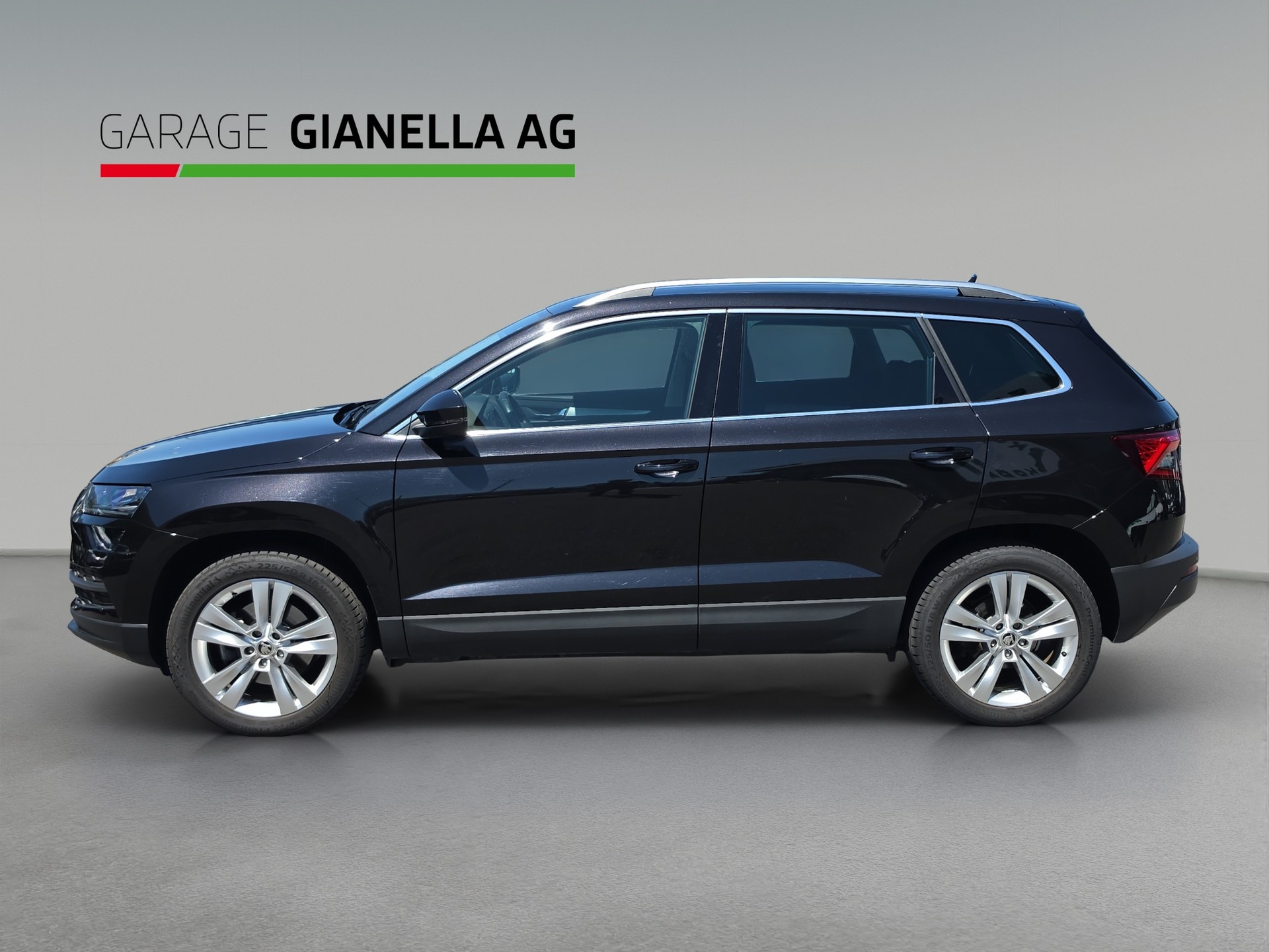 SKODA Karoq 2.0 TDI CR Ambition 4x4-image-1
