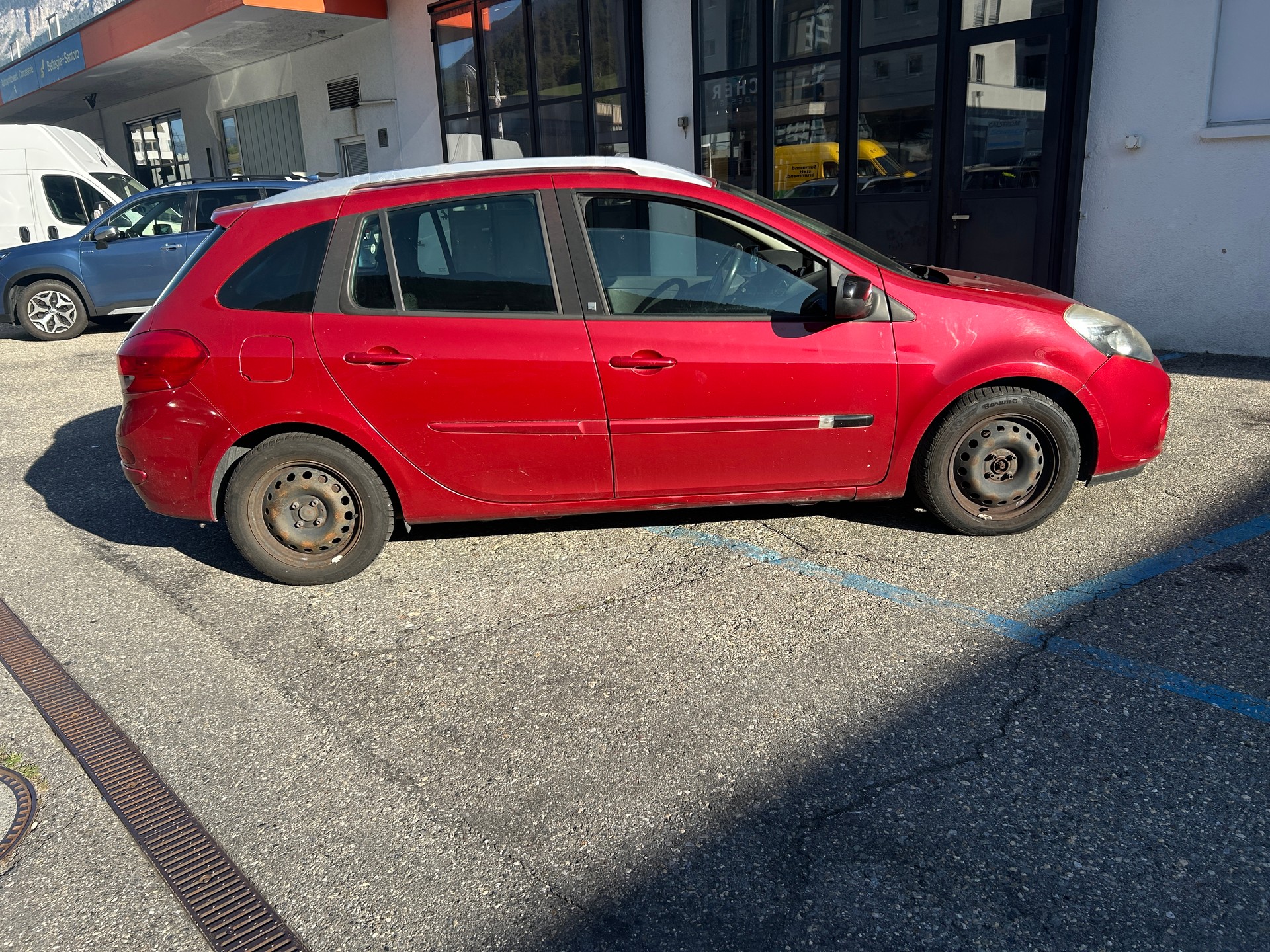RENAULT Clio Grandtour 1.2 16V Turbo Expression-image-6