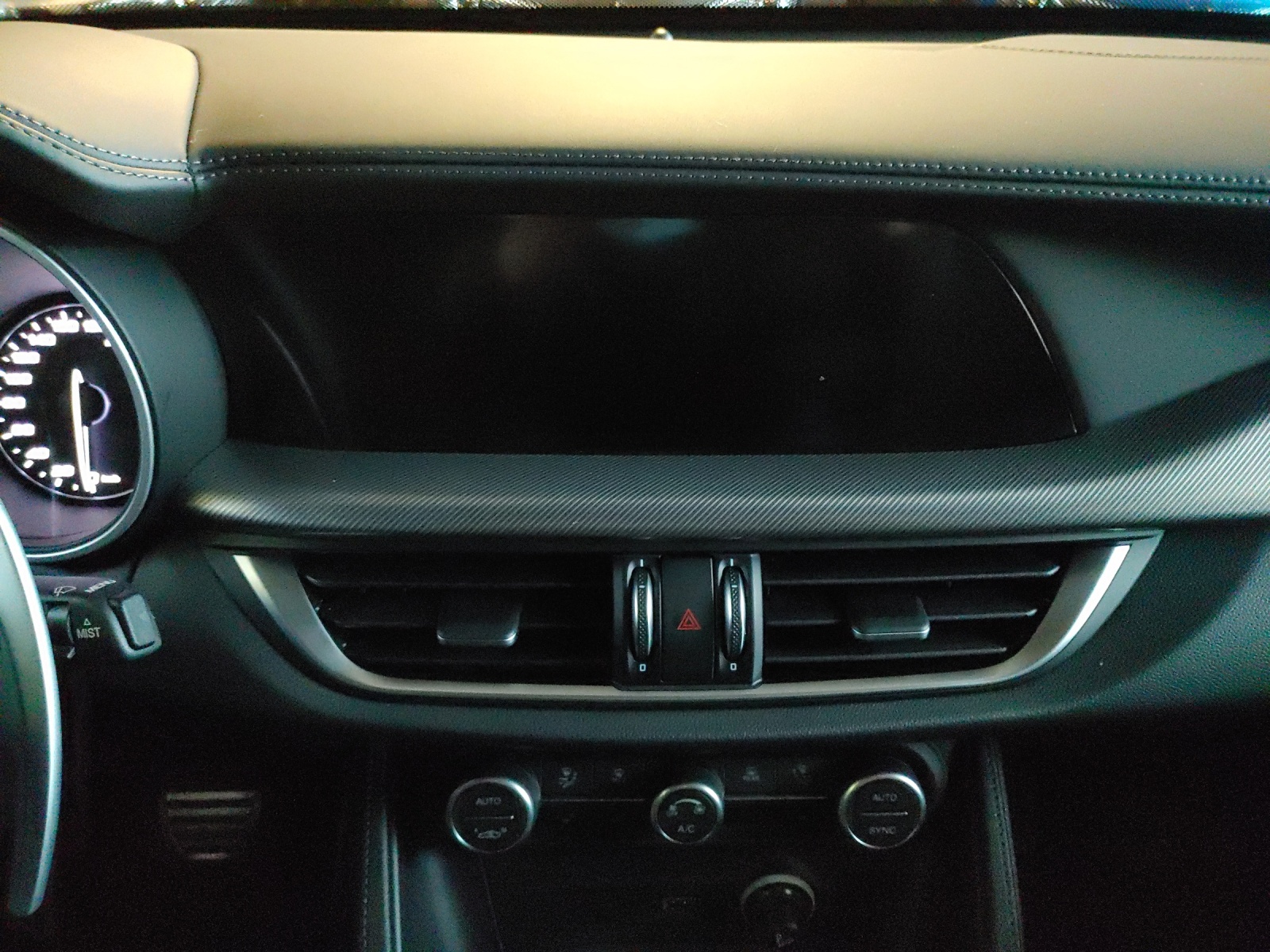 ALFA ROMEO Stelvio 2.2JTDM Veloce Q4Automatic-image-11