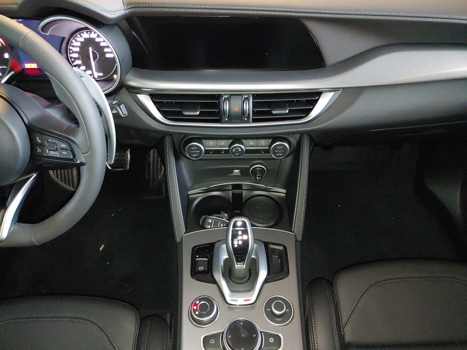 ALFA ROMEO Stelvio 2.2JTDM Veloce Q4Automatic-image-7