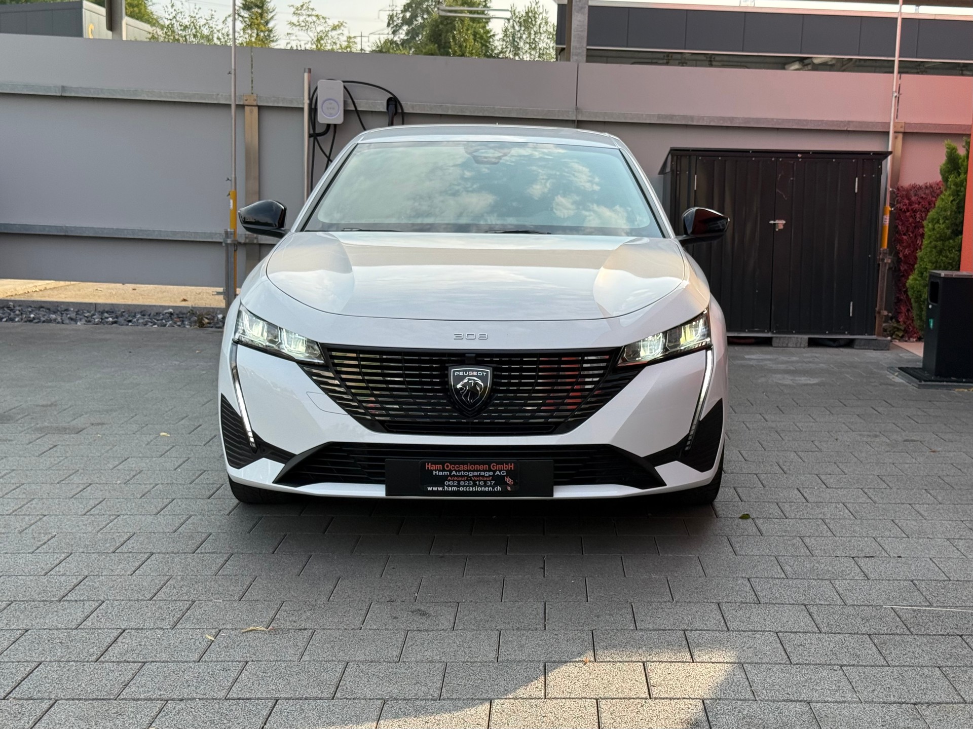 PEUGEOT 308 SW 1.5 BlueHDI Allure Pack EAT8-image-0