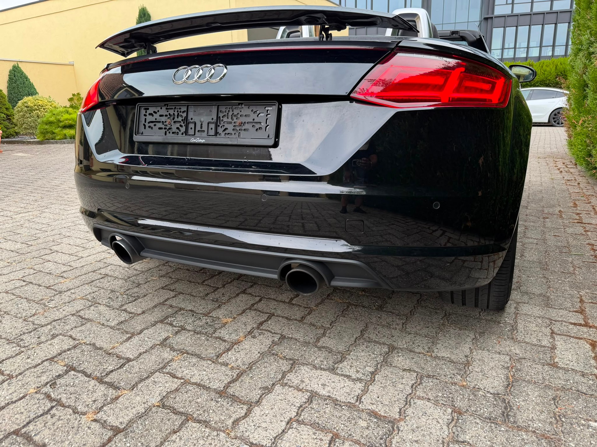 AUDI TT Roadster 1.8 TFSI S-tronic-image-4