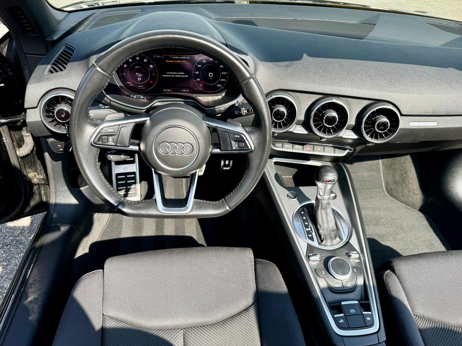 AUDI TT Roadster 1.8 TFSI S-tronic-image-12