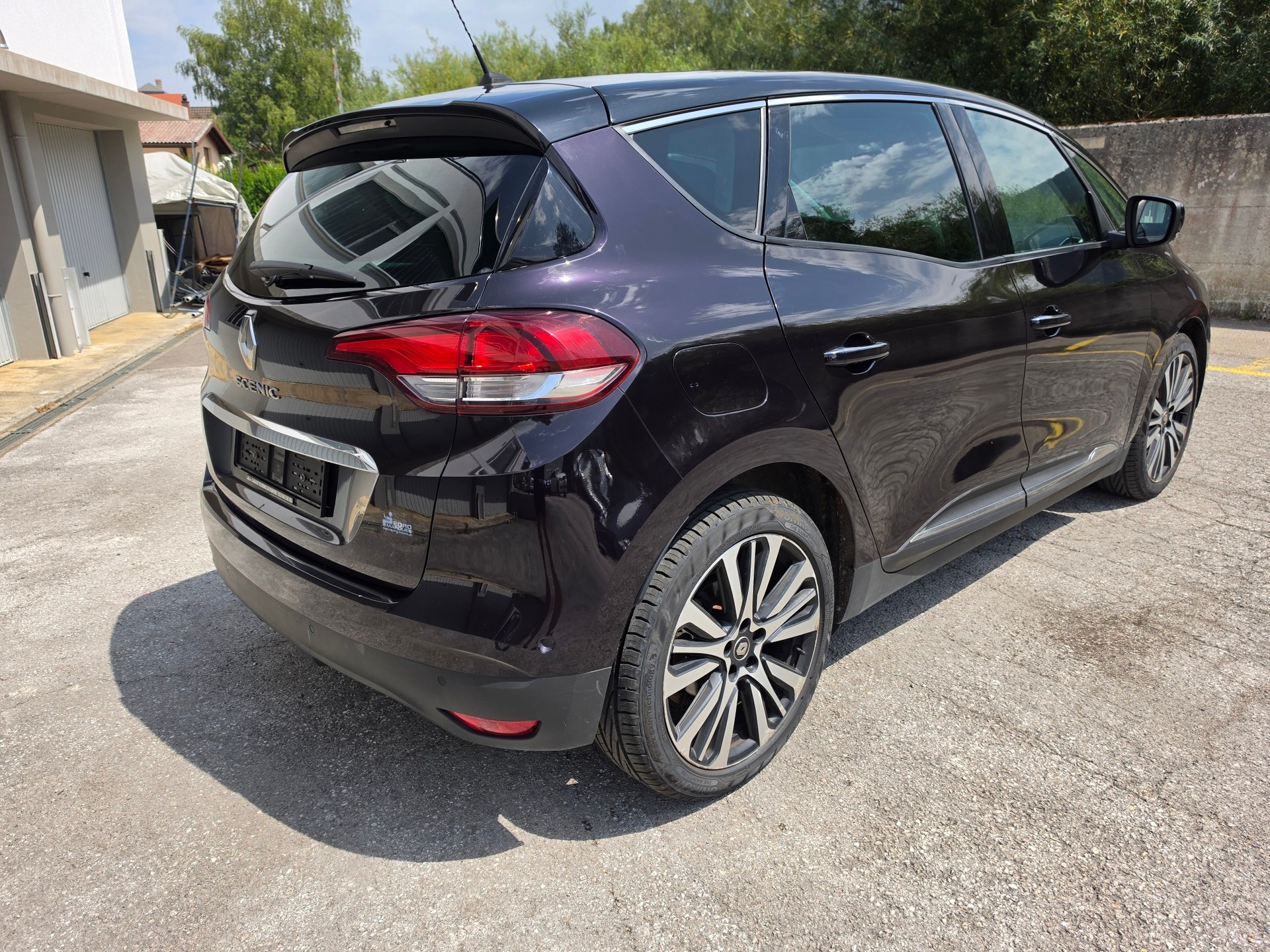 RENAULT Scénic 1.3 16V Turbo Initiale Paris EDC-image-3