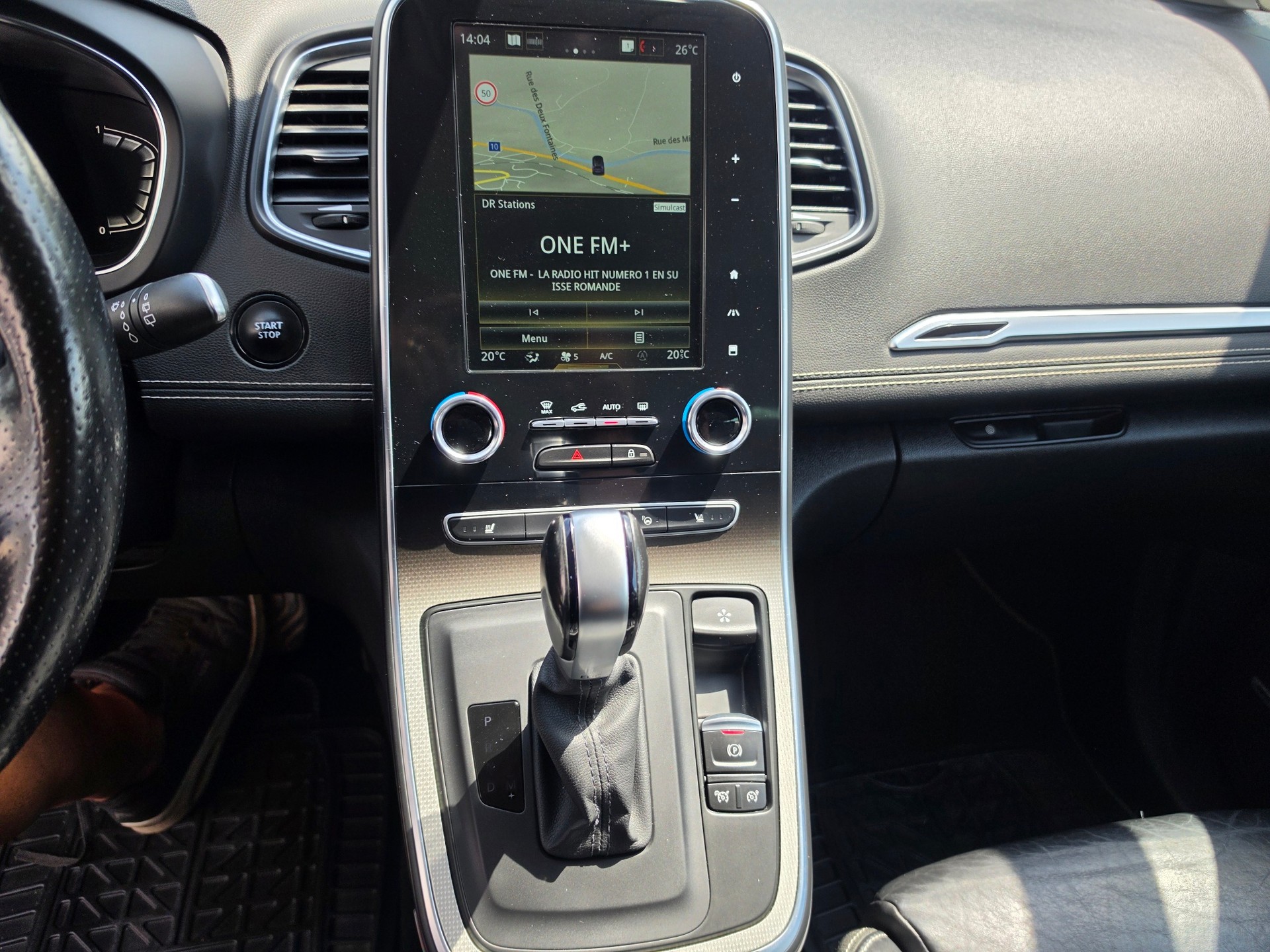 RENAULT Scénic 1.3 16V Turbo Initiale Paris EDC-image-10