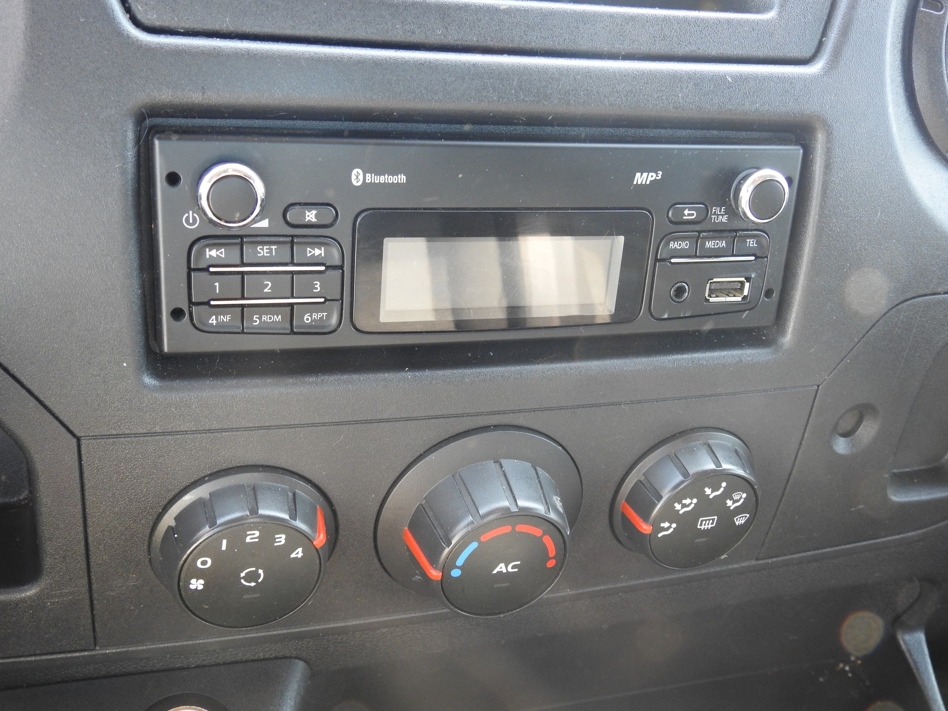RENAULT T29 dCi100-image-20