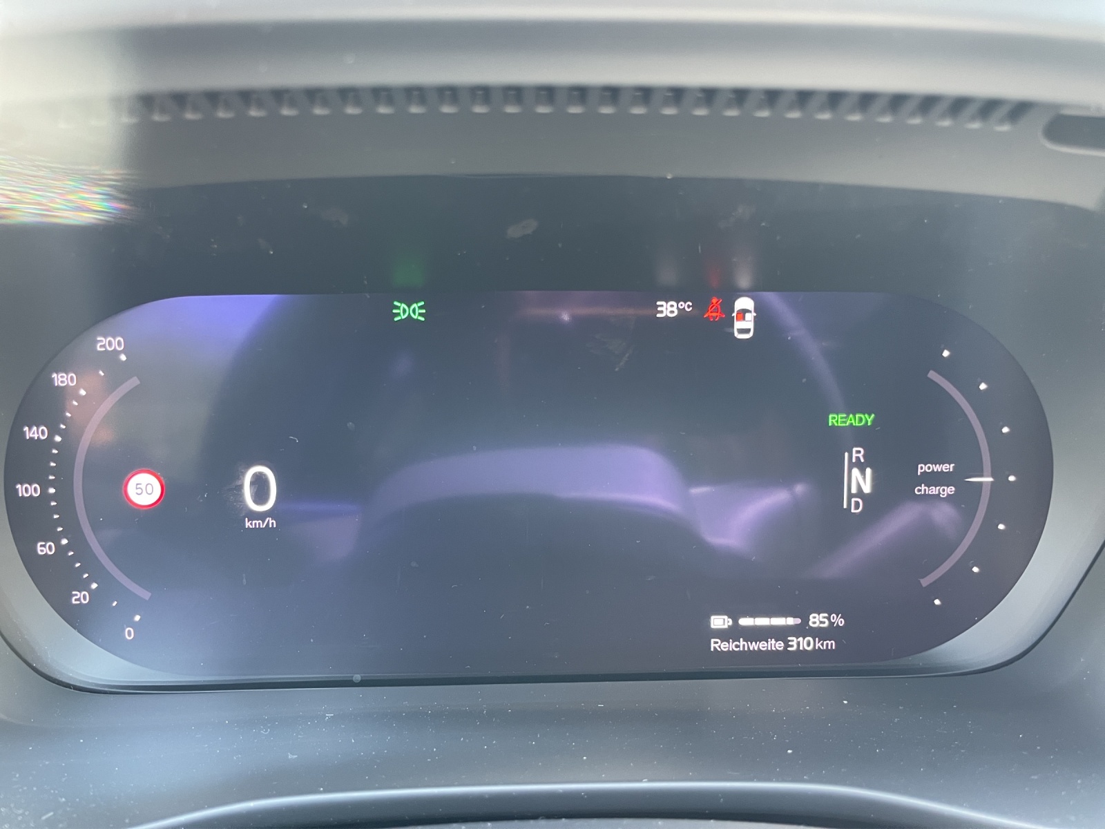 VOLVO XC40 P8 Twin Ultimate AWD-image-15