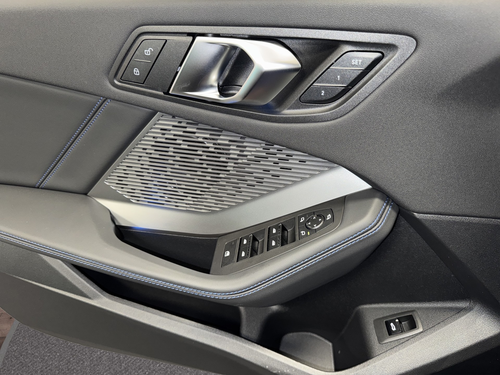 BMW 123 xDrive-image-19