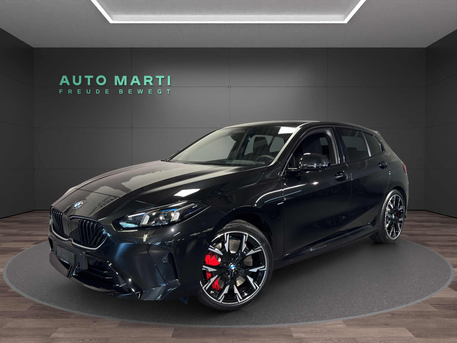 BMW 123 xDrive-image-0