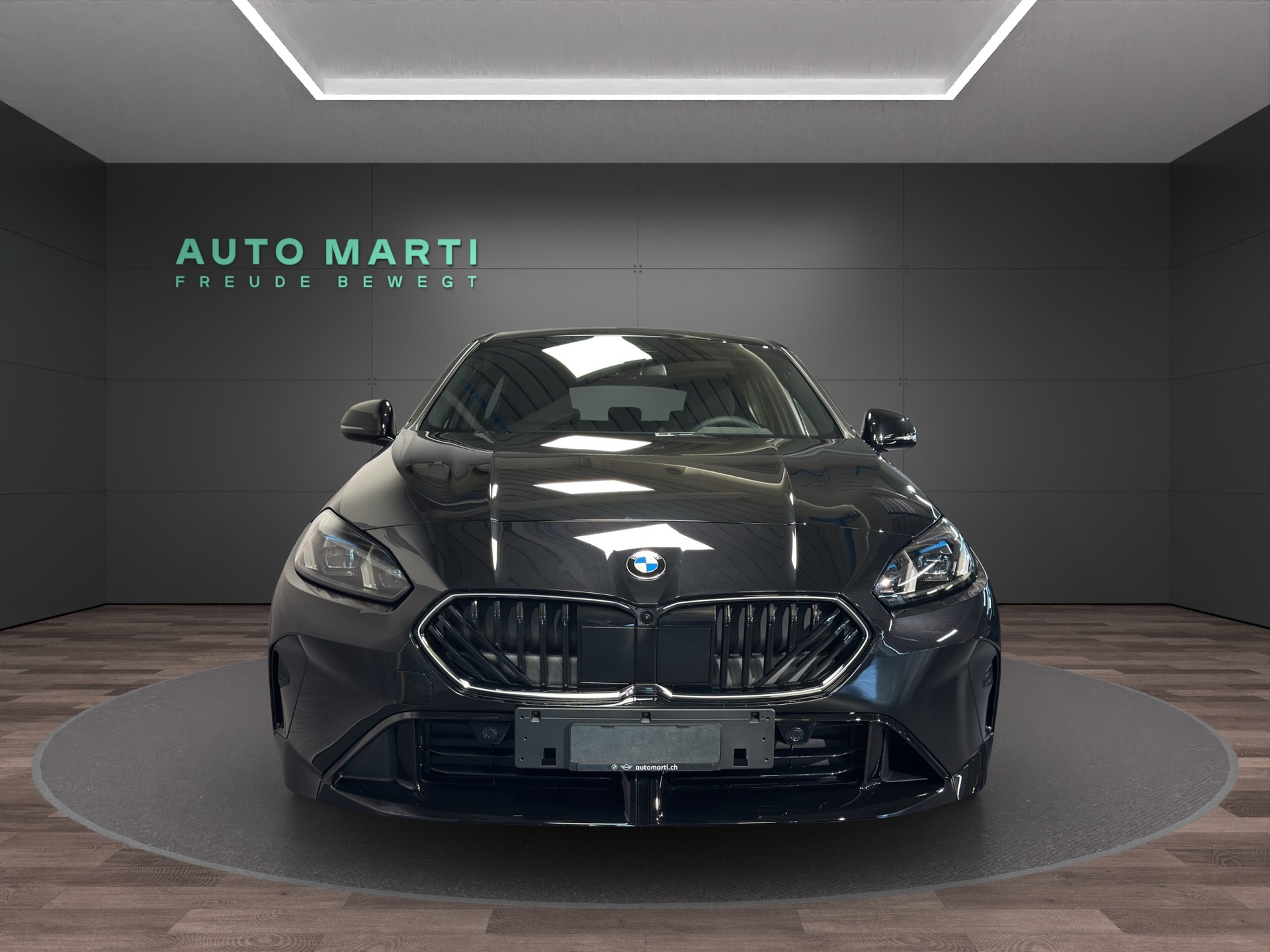 BMW 123 xDrive-image-4