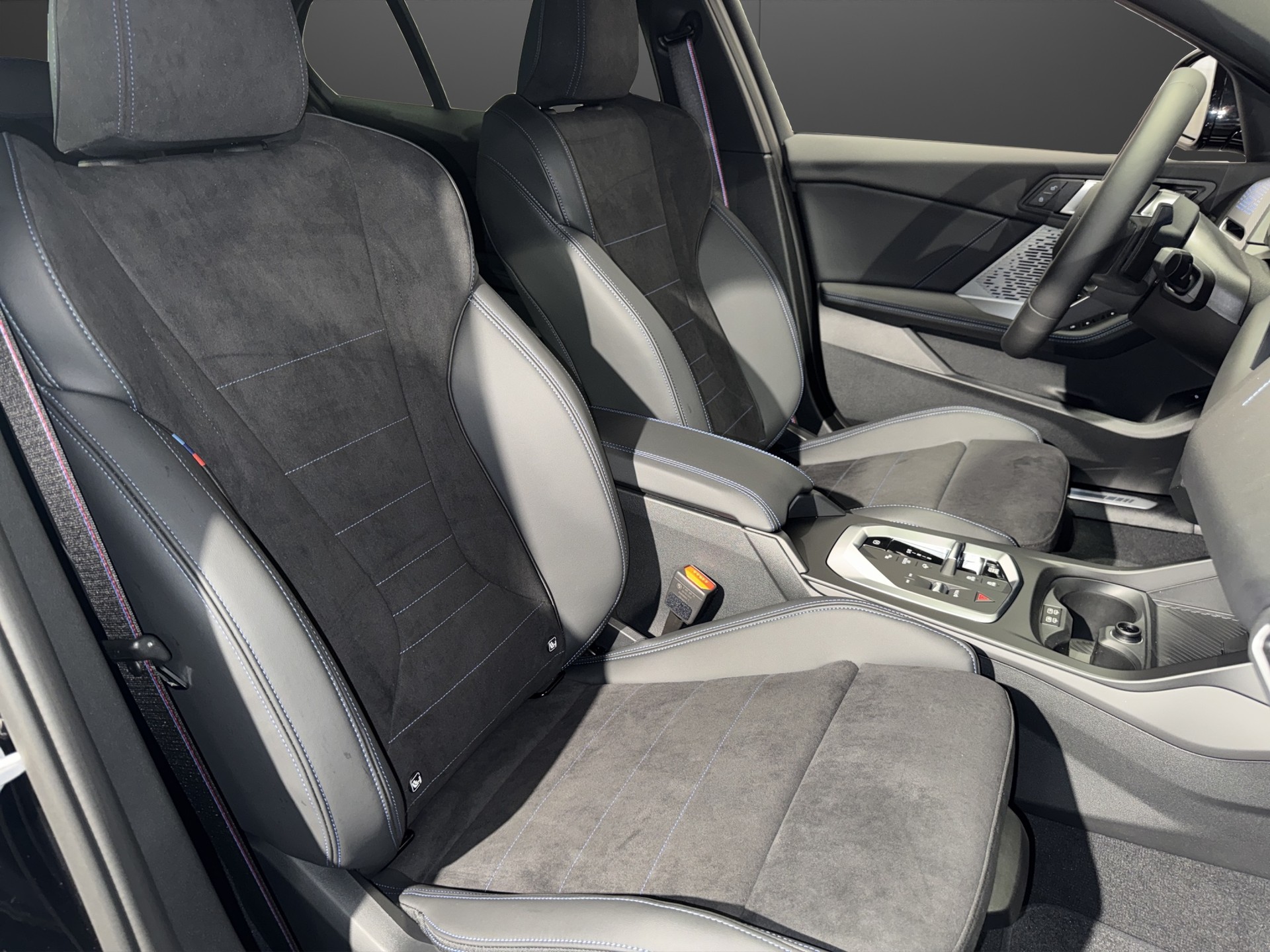 BMW 123 xDrive-image-14