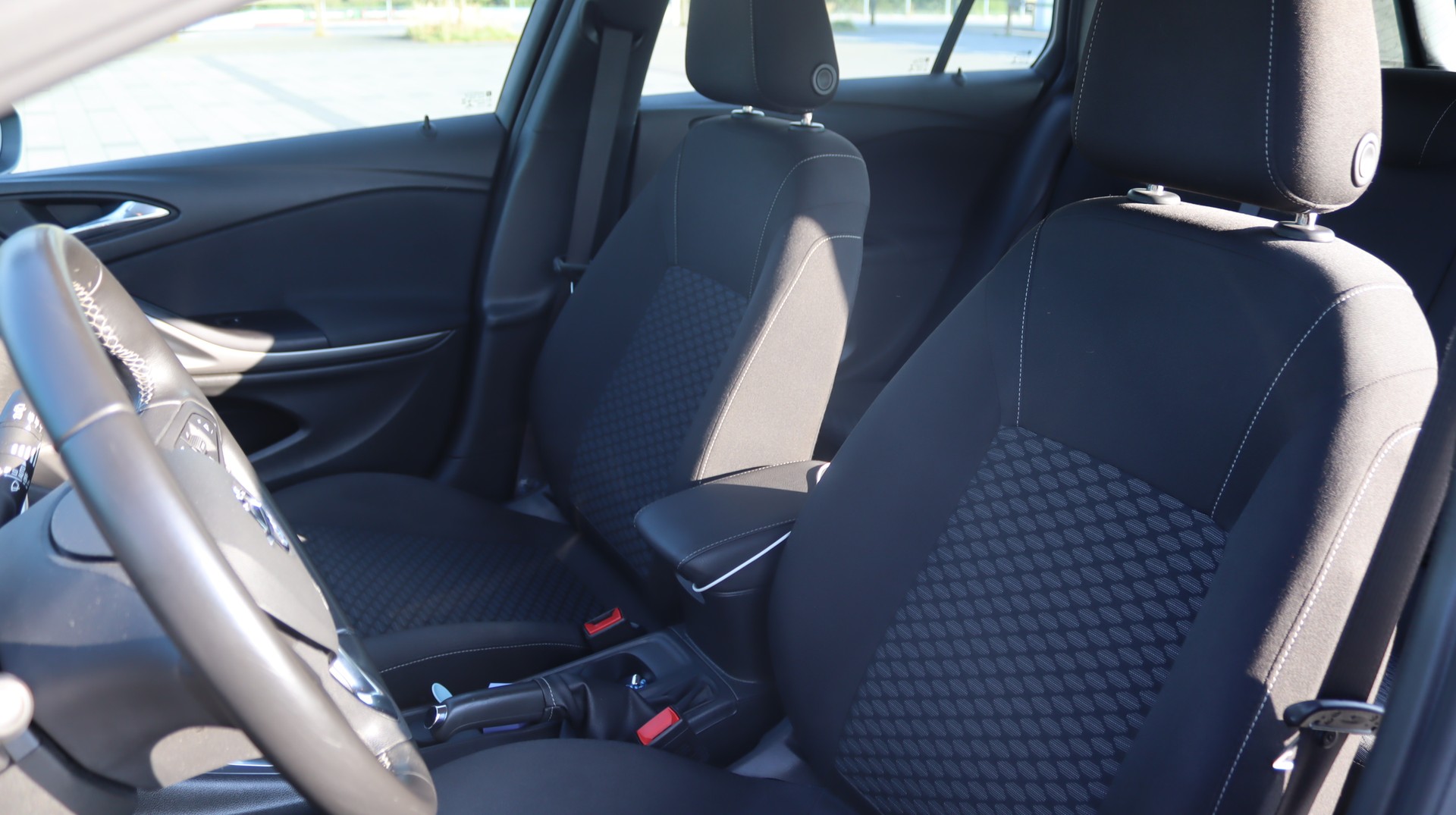 OPEL ASTRA Sports Tourer 1.6 CDTi Enjoy Automatic-image-5