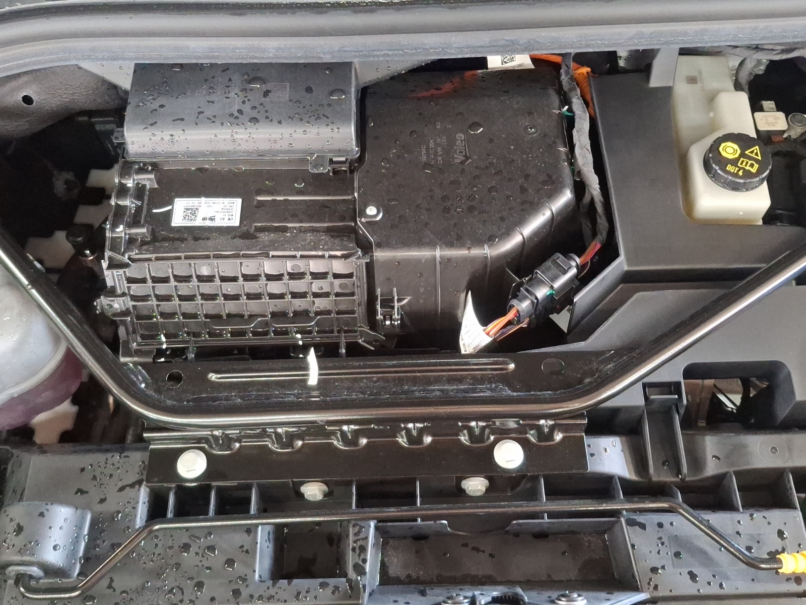 CUPRA Tavascan Type 8 77 kWh VZ-image-15