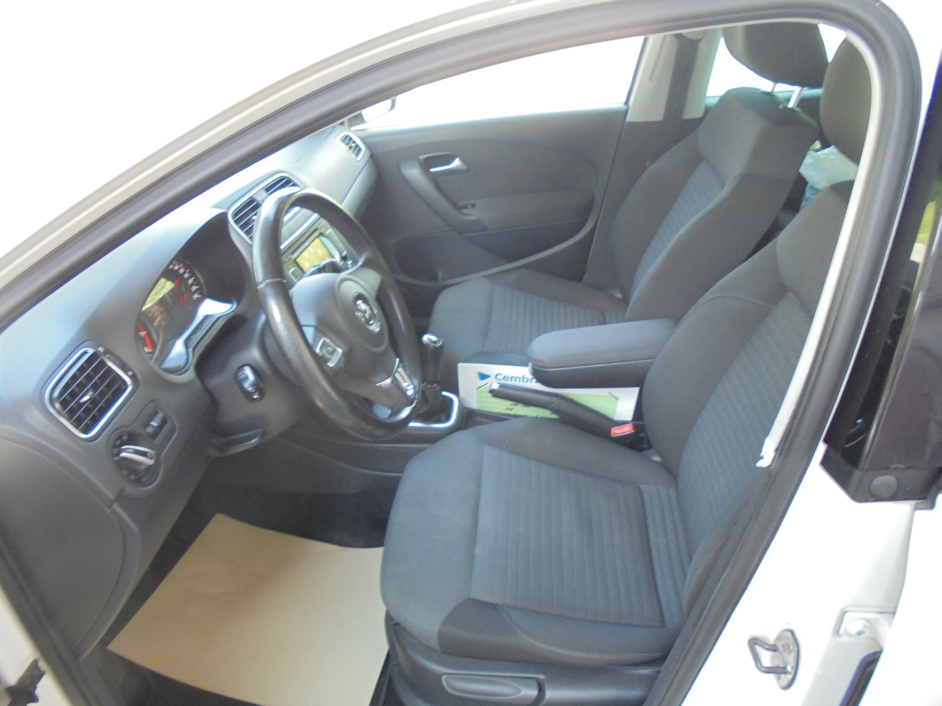 VW Polo 1.2 TSI Comfortline-image-6