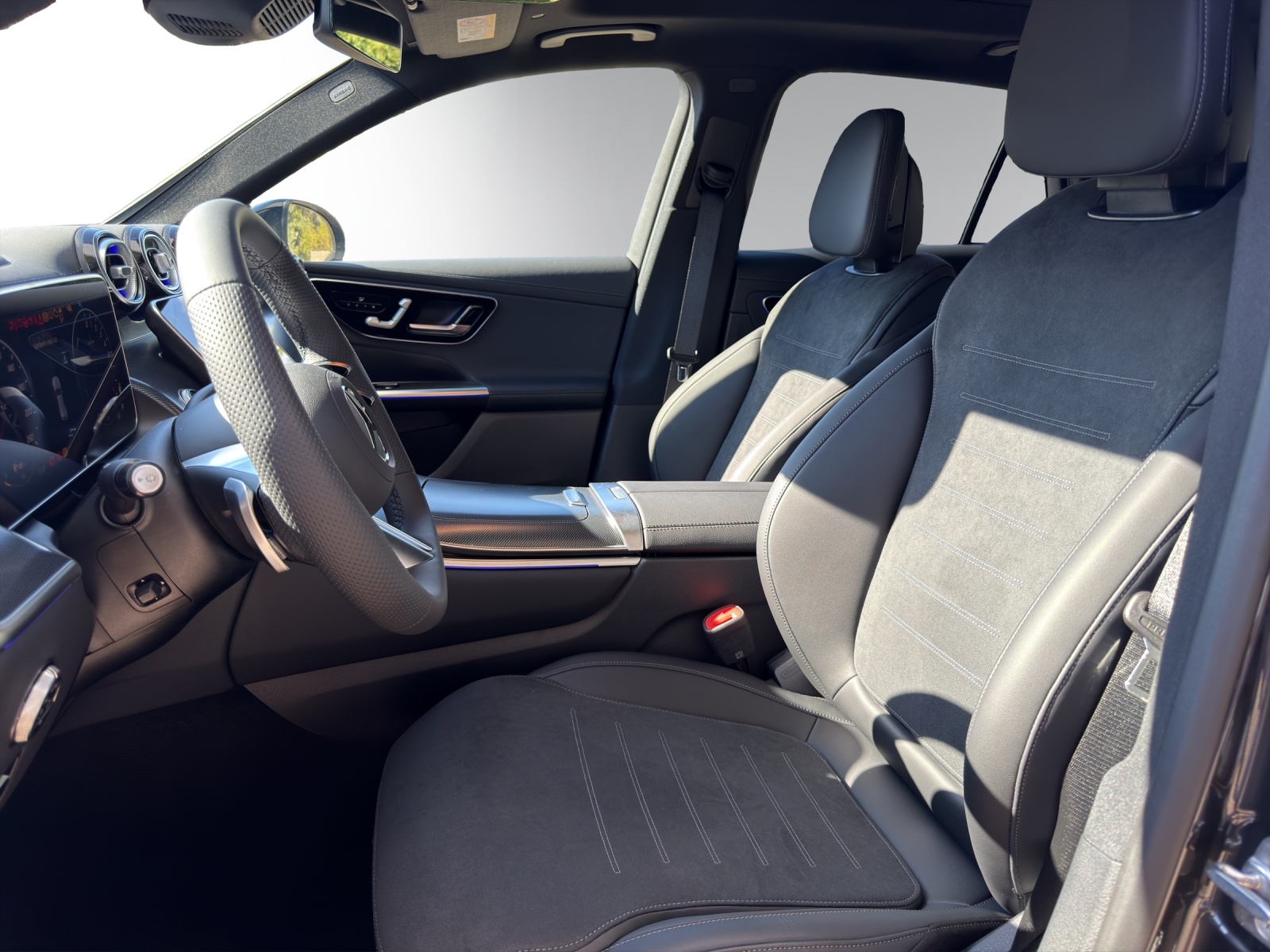 Image MERCEDES-BENZ GLC-400 GLC 400 e 4Matic EQ Star 9G-Tronic