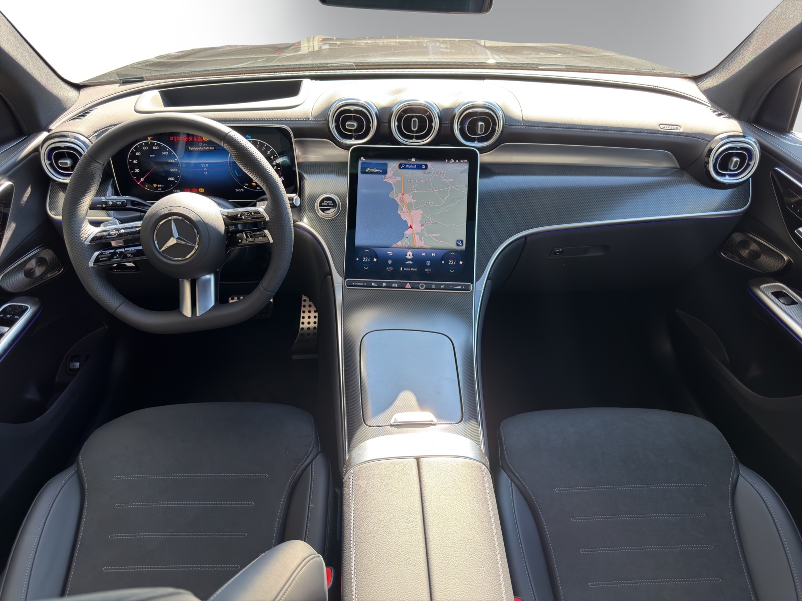 MERCEDES-BENZ GLC 400 e 4Matic EQ Star 9G-Tronic-image-11