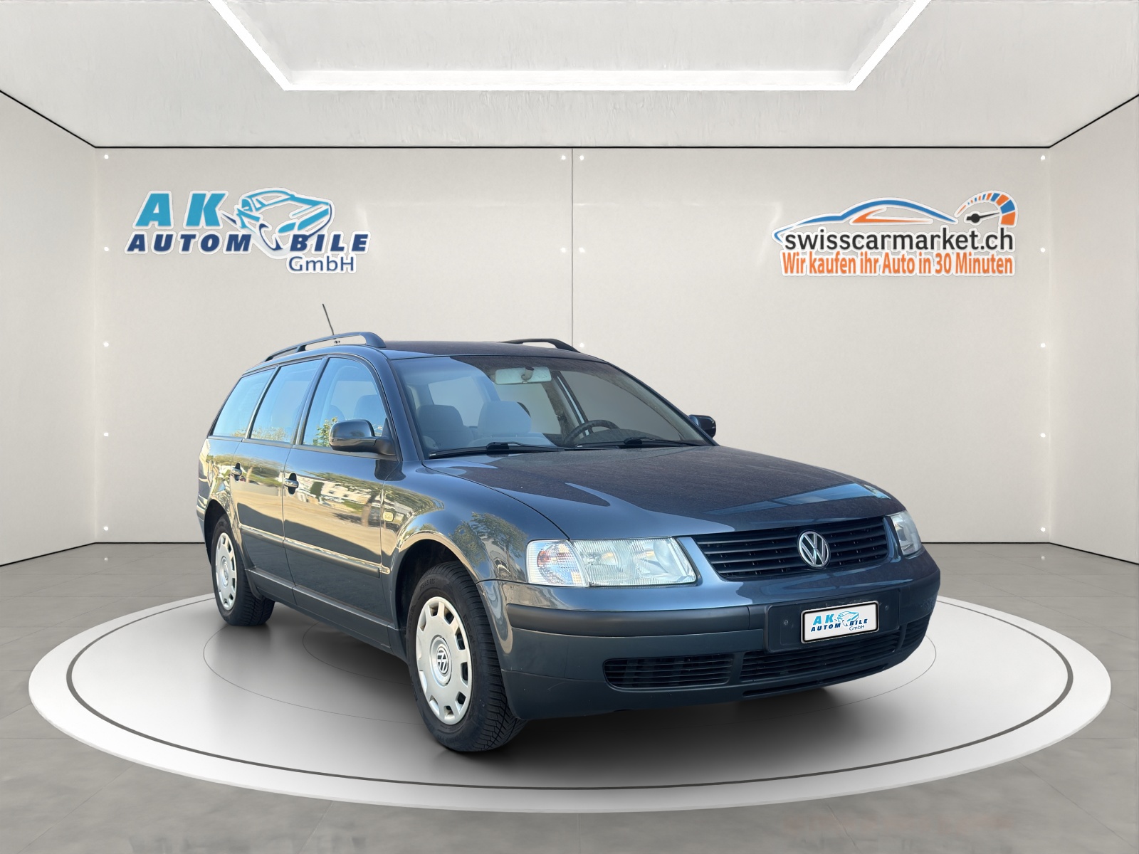 VW Passat Variant 1.8 T Comfortline-image-1