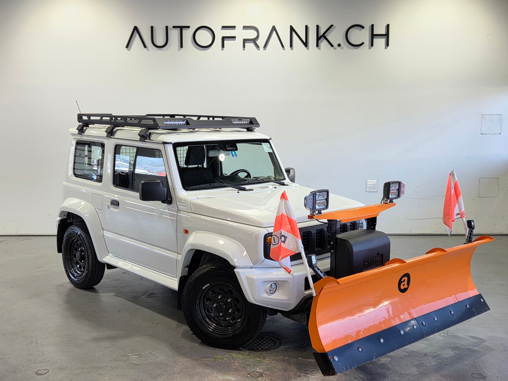 SUZUKI Jimny Country 1.5 Compact+-showroom-element-1