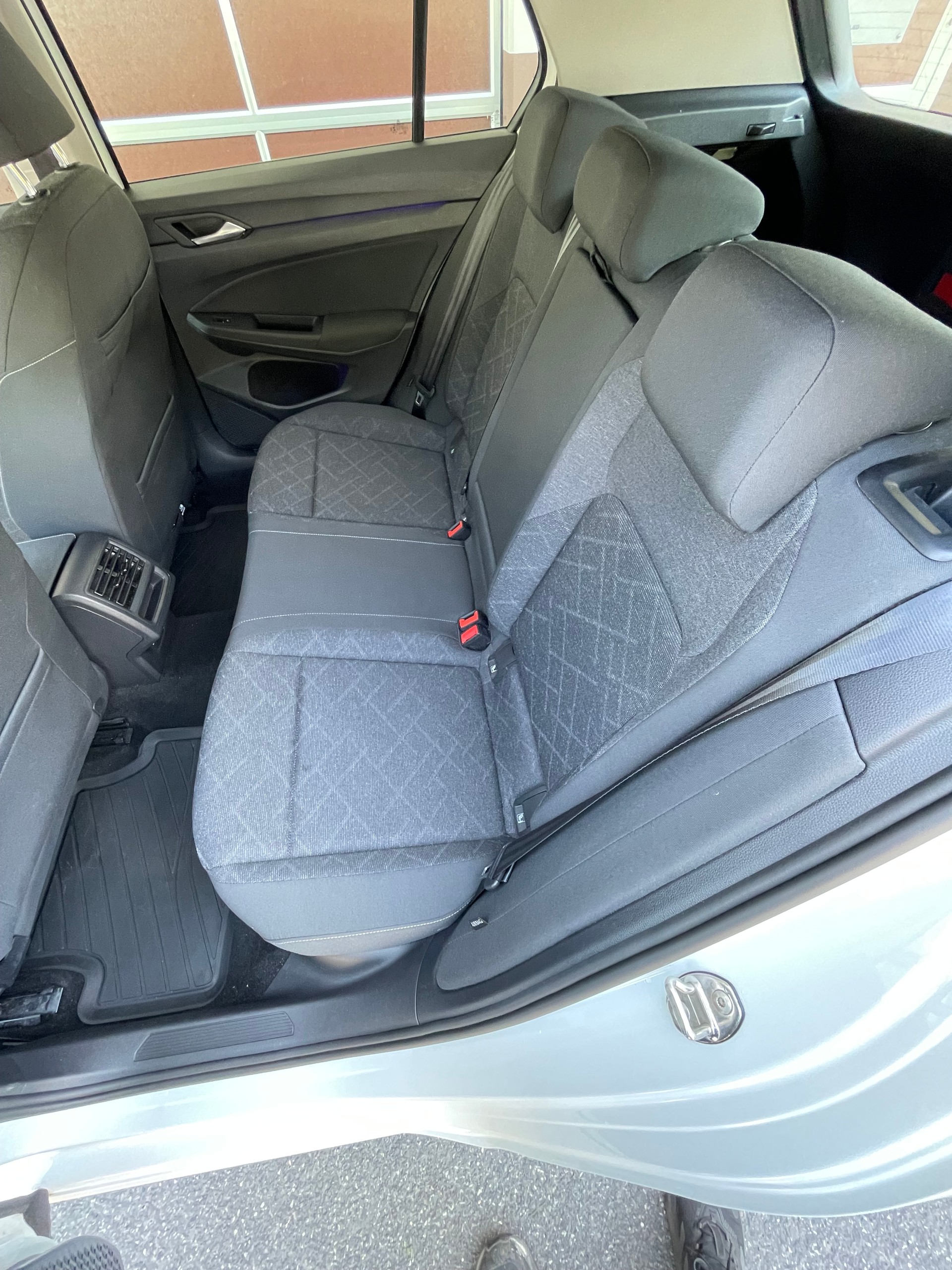 VW Golf 1.5 TSI ACT Life-image-14