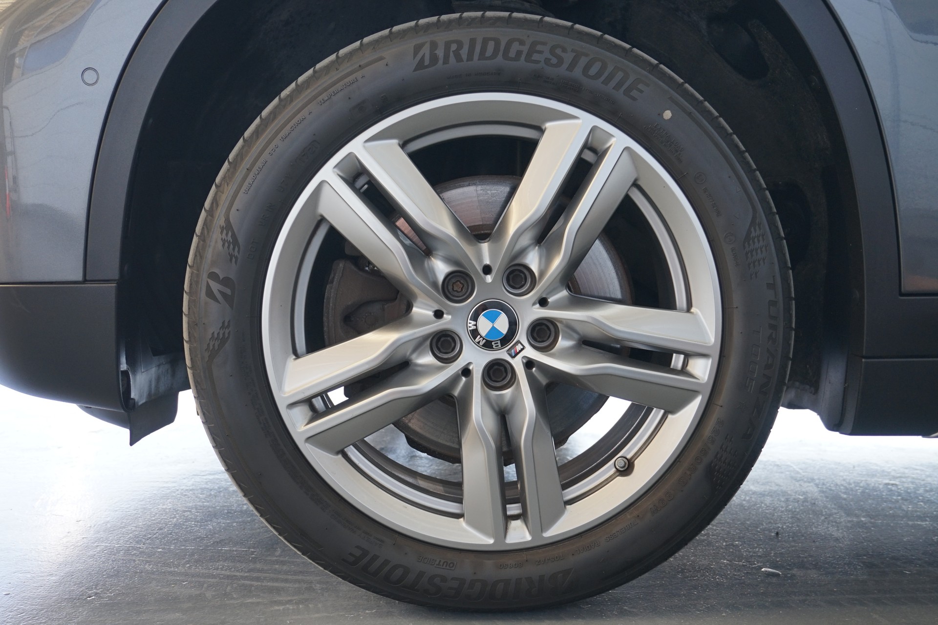 BMW X1 xDrive 20d xLine-image-11