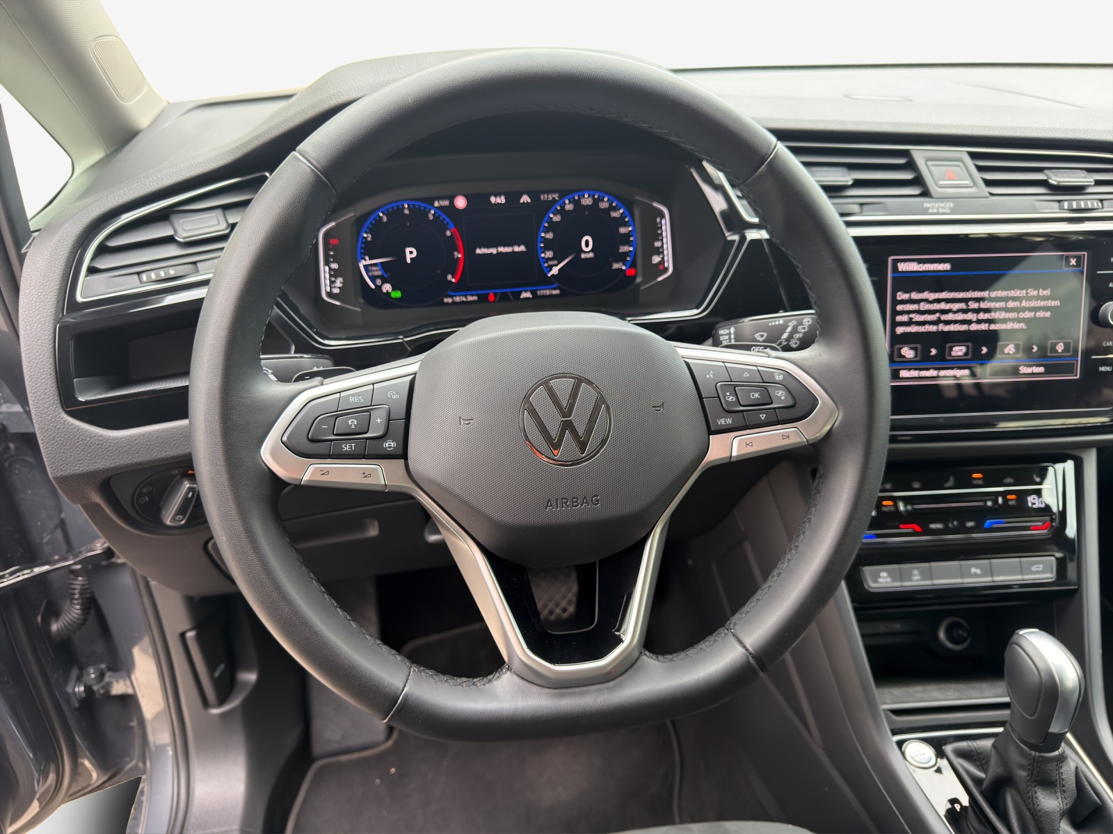 VW Touran 1.5 TSI EVO Highline DSG-image-9