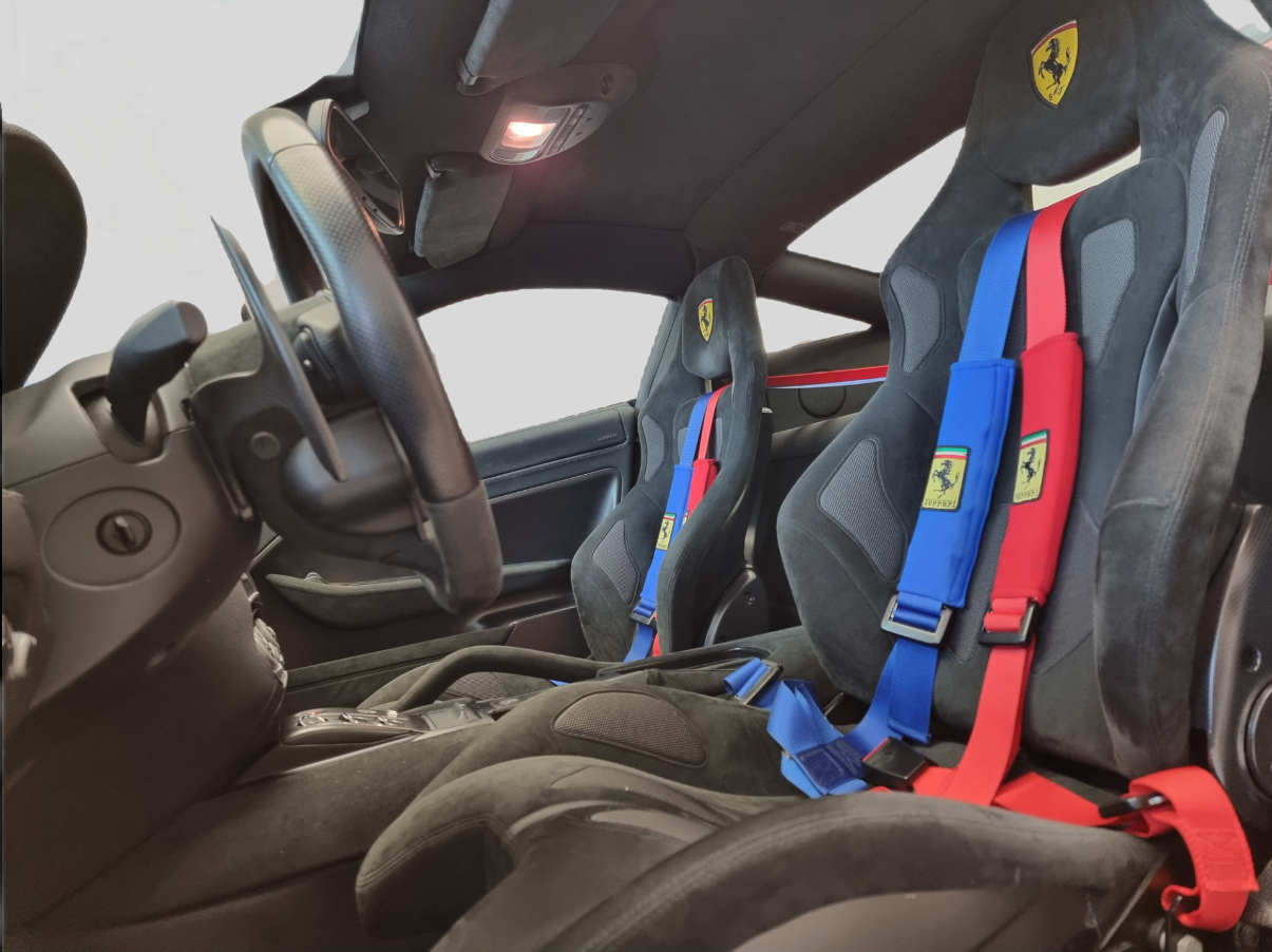 FERRARI 599 GTB F1 Alonso Edition 1/40-image-9