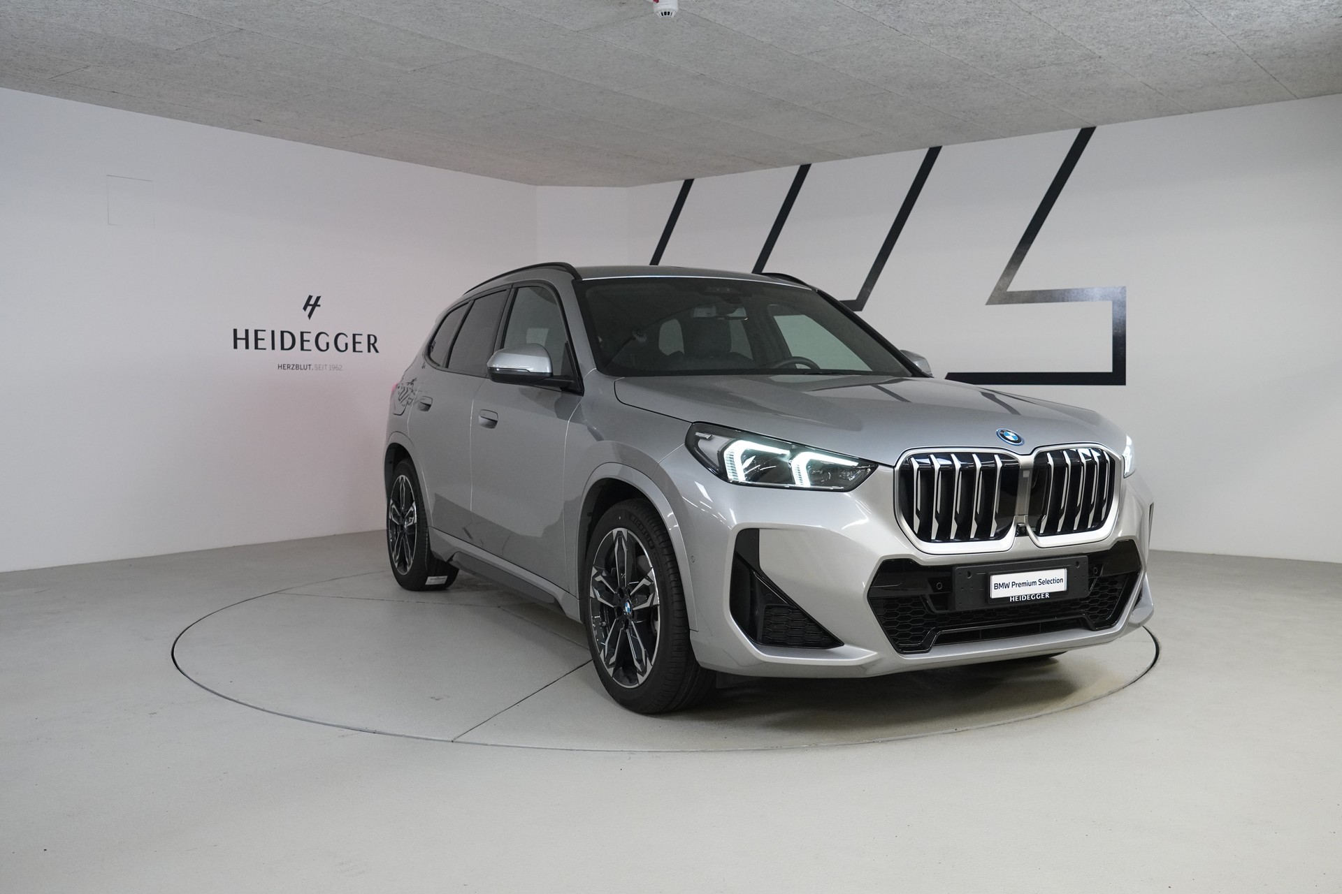 BMW X1 xDrive 30e M Sport-image-3