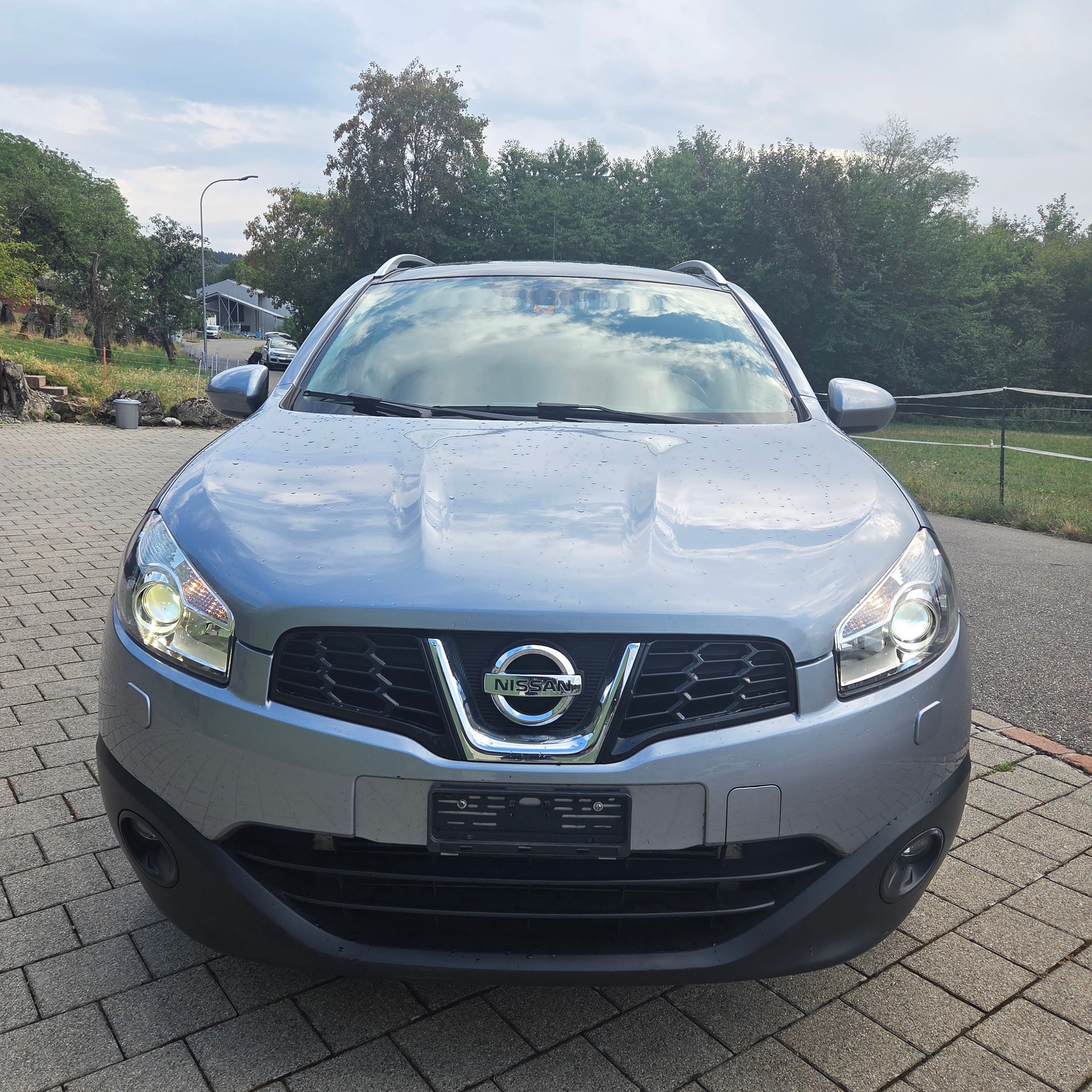 NISSAN Qashqai +2 2.0 dCi 4WD acenta Automatic-image-6