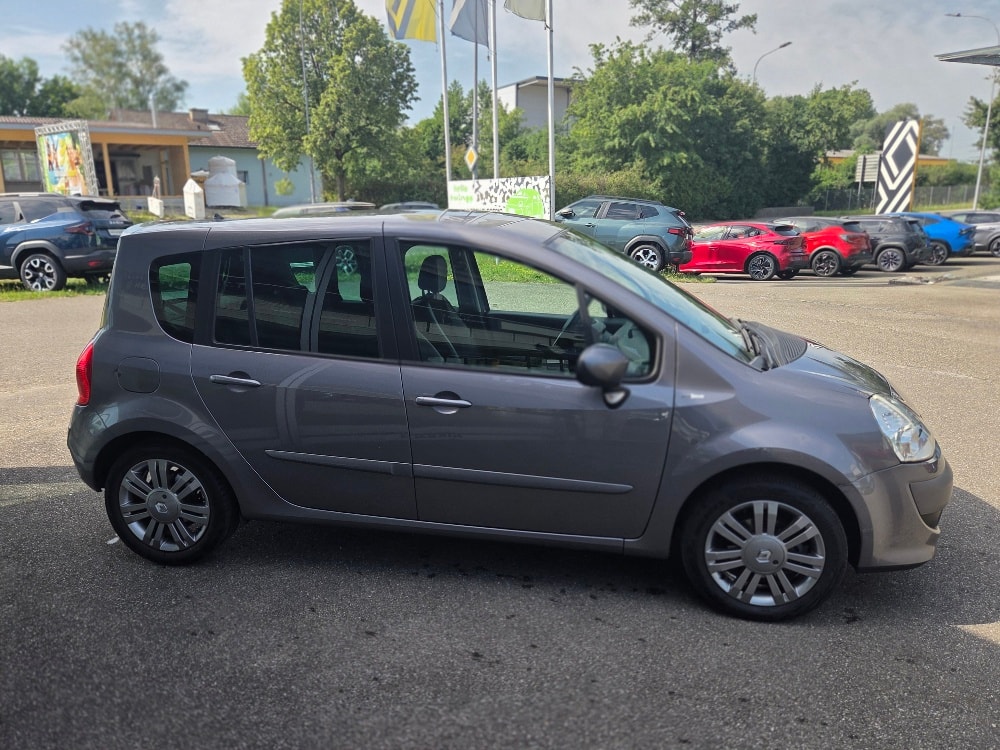 RENAULT Modus 1.6 16V Night&Day Automatic-image-4