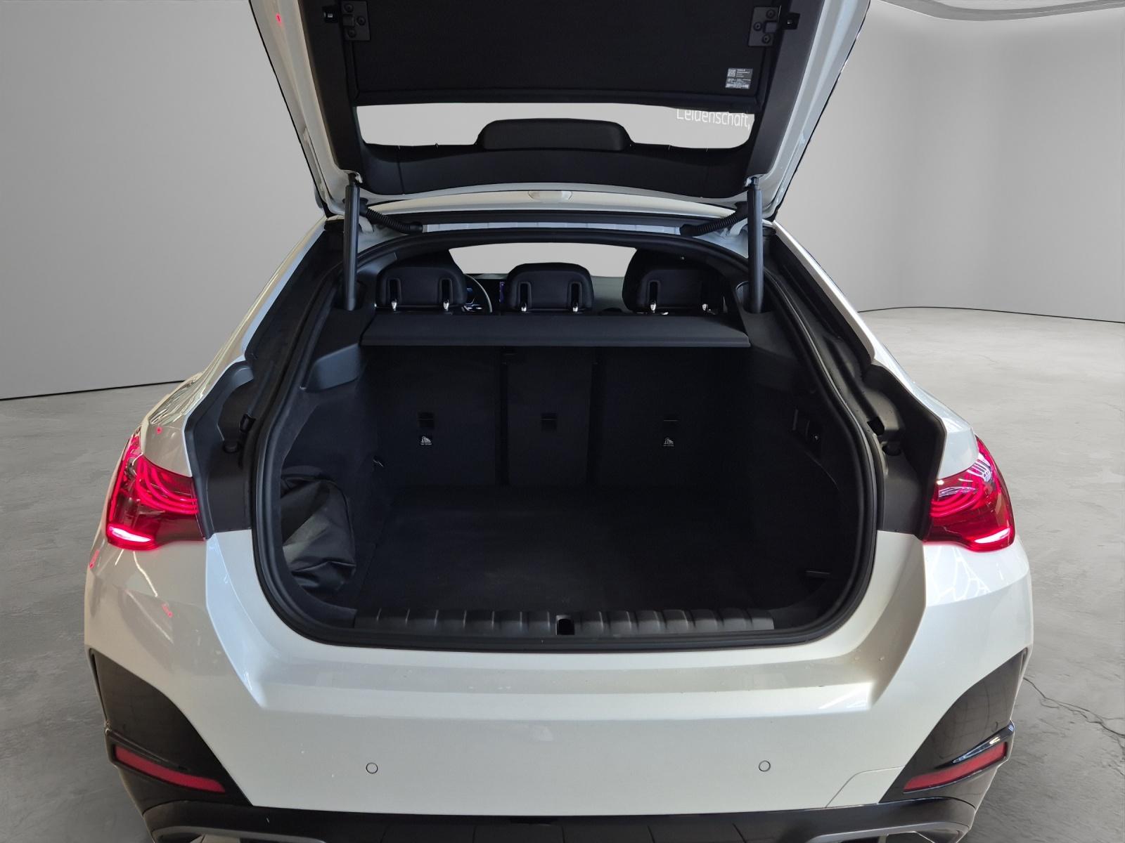 BMW i4 M60-image-14