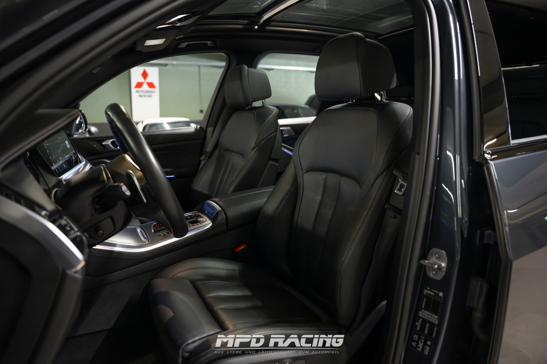 BMW X5 xDrive M50d Steptronic-image-9