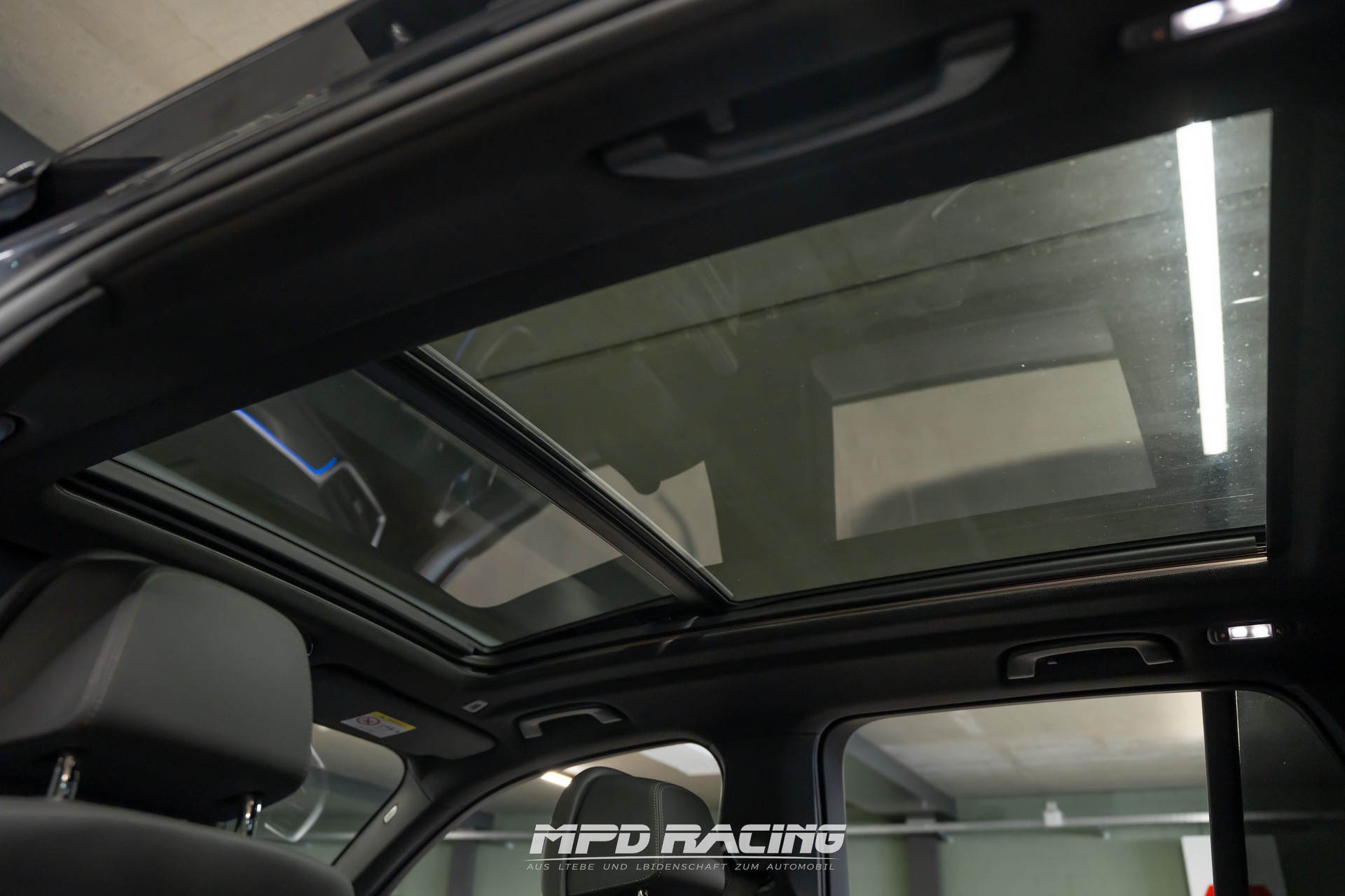 BMW X5 xDrive M50d Steptronic-image-12