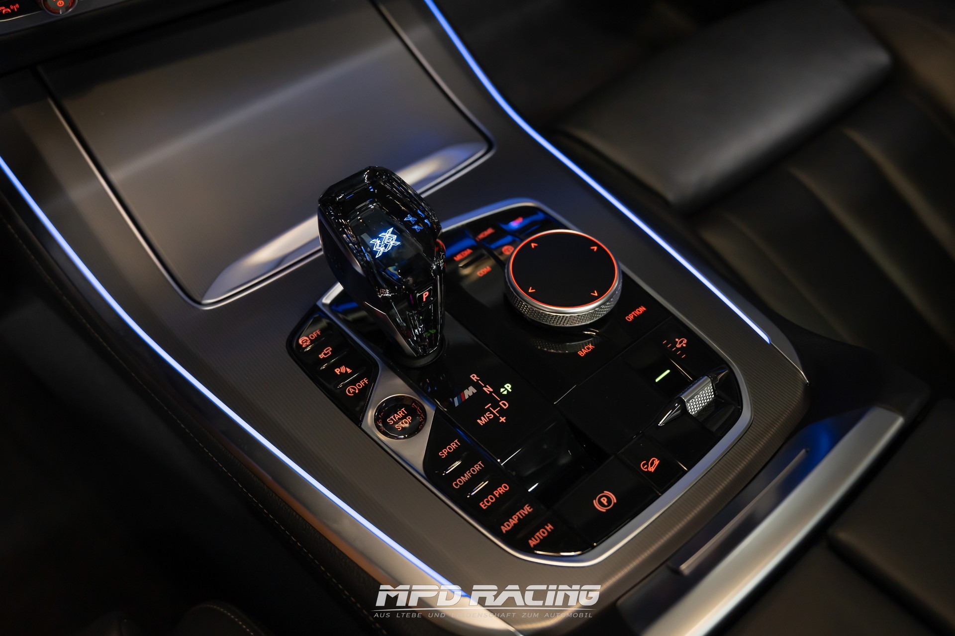 BMW X5 xDrive M50d Steptronic-image-18