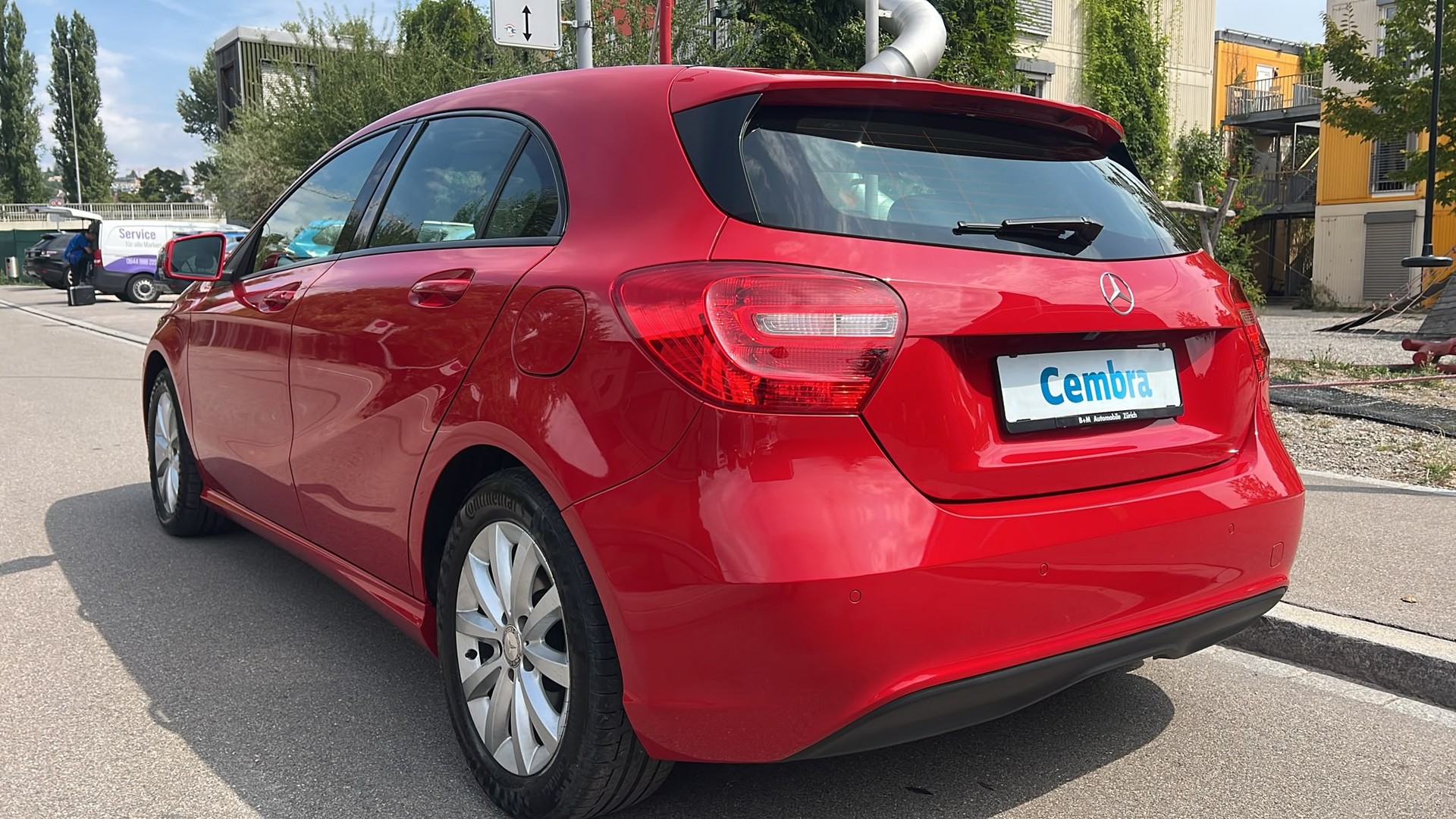 MERCEDES-BENZ A 180 Urban 7G-DCT-image-5