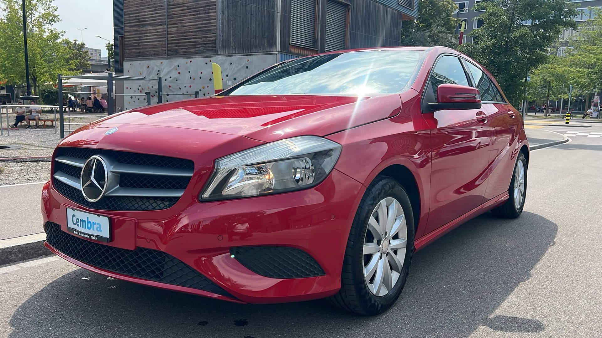 MERCEDES-BENZ A 180 Urban 7G-DCT-image-0