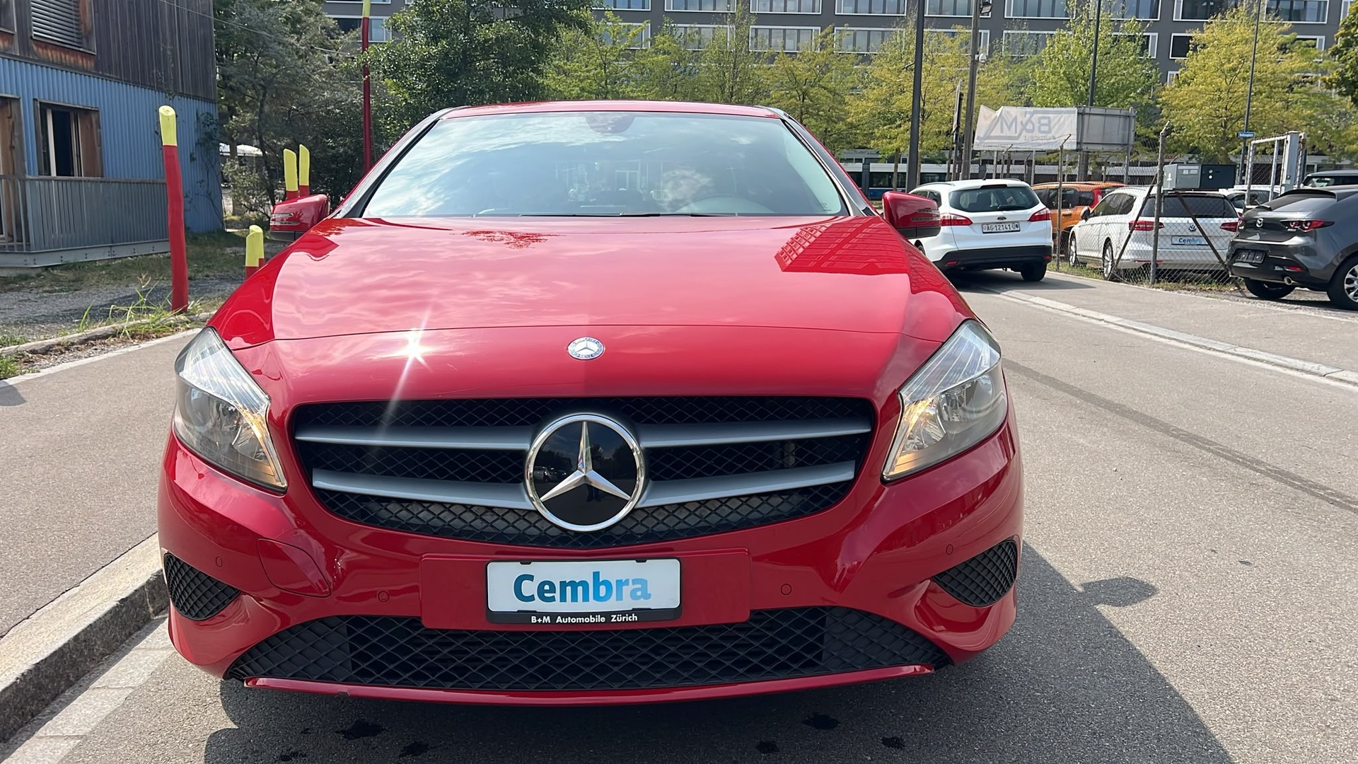 MERCEDES-BENZ A 180 Urban 7G-DCT-image-1