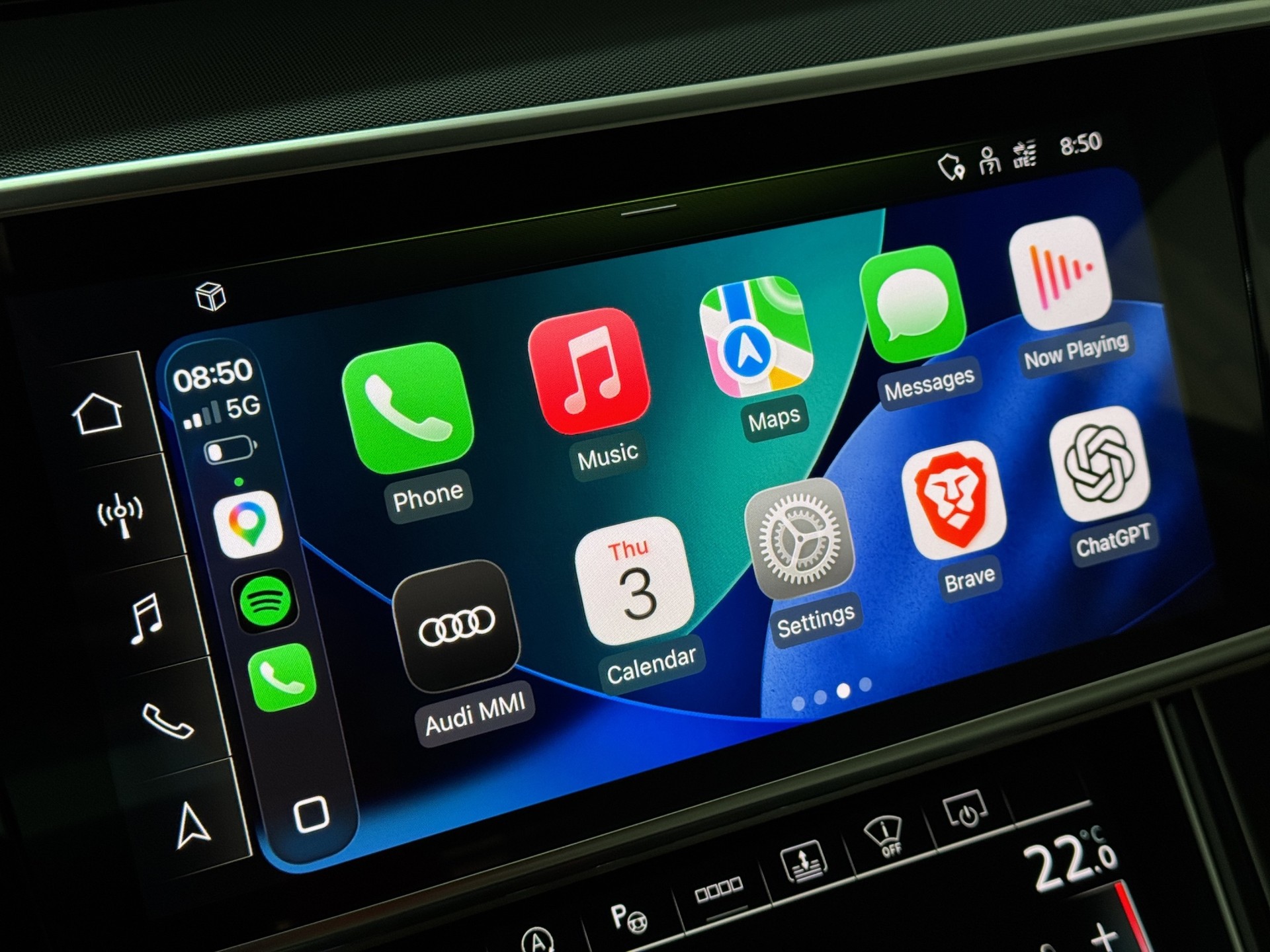 AUDI A8 55 L TFSI quattro tiptronic-image-22
