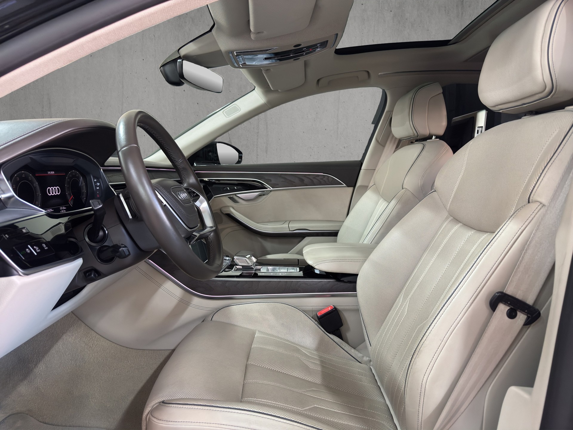 AUDI A8 55 L TFSI quattro tiptronic-image-7
