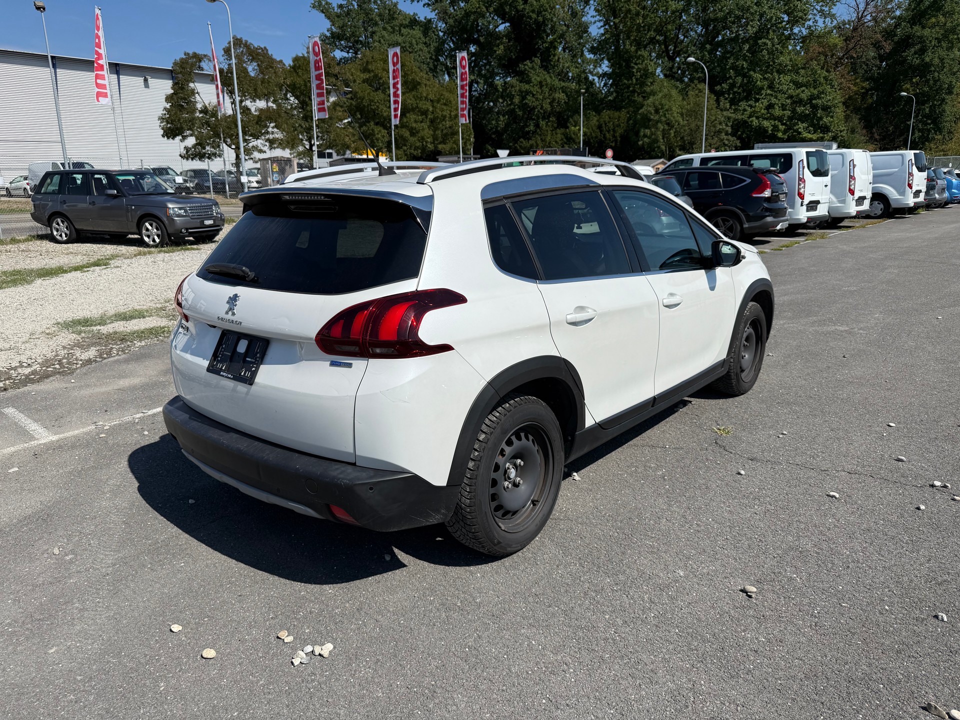PEUGEOT 2008 1.2 PureTech Active EAT6-image-2