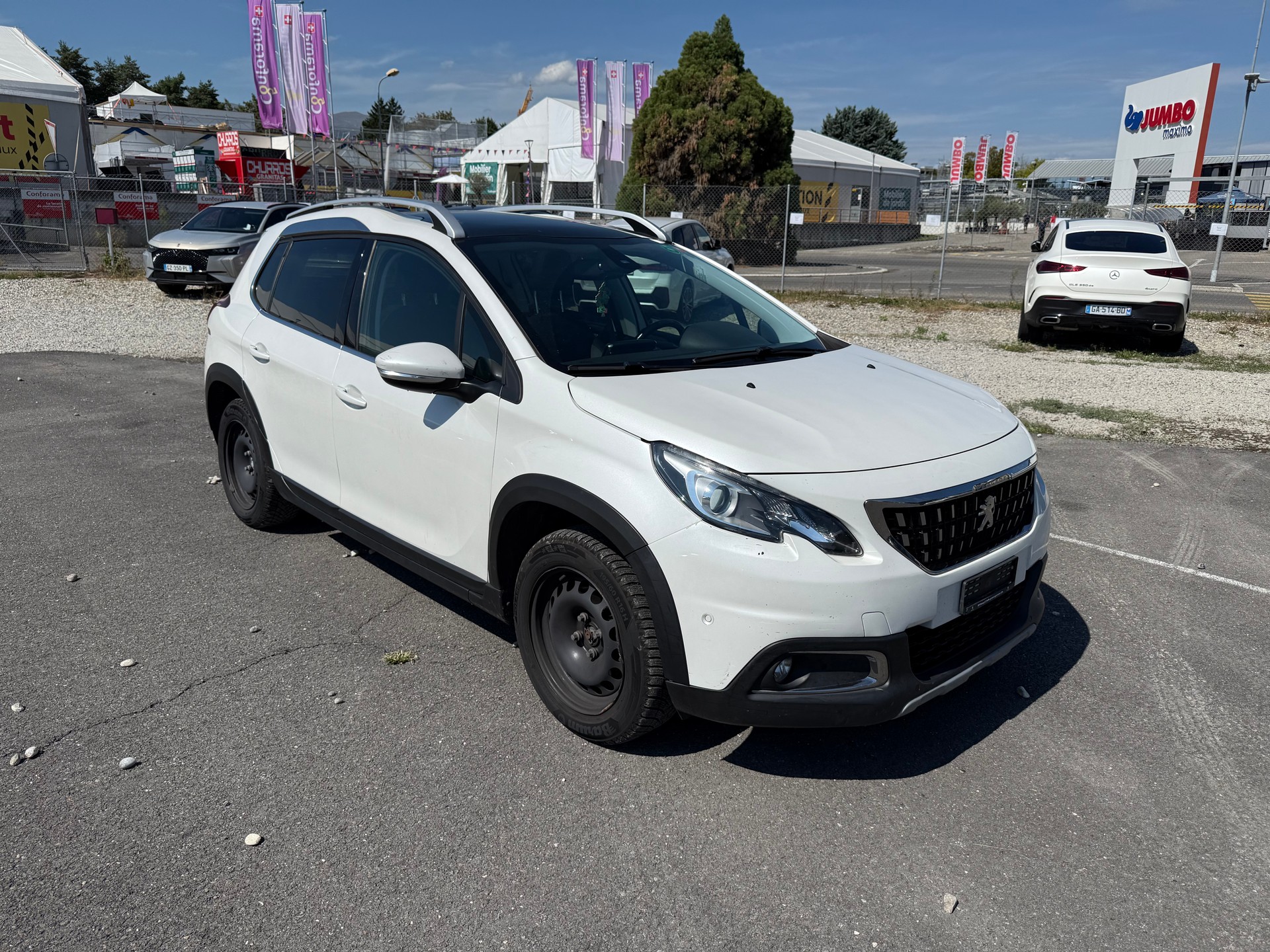 PEUGEOT 2008 1.2 PureTech Active EAT6-image-4