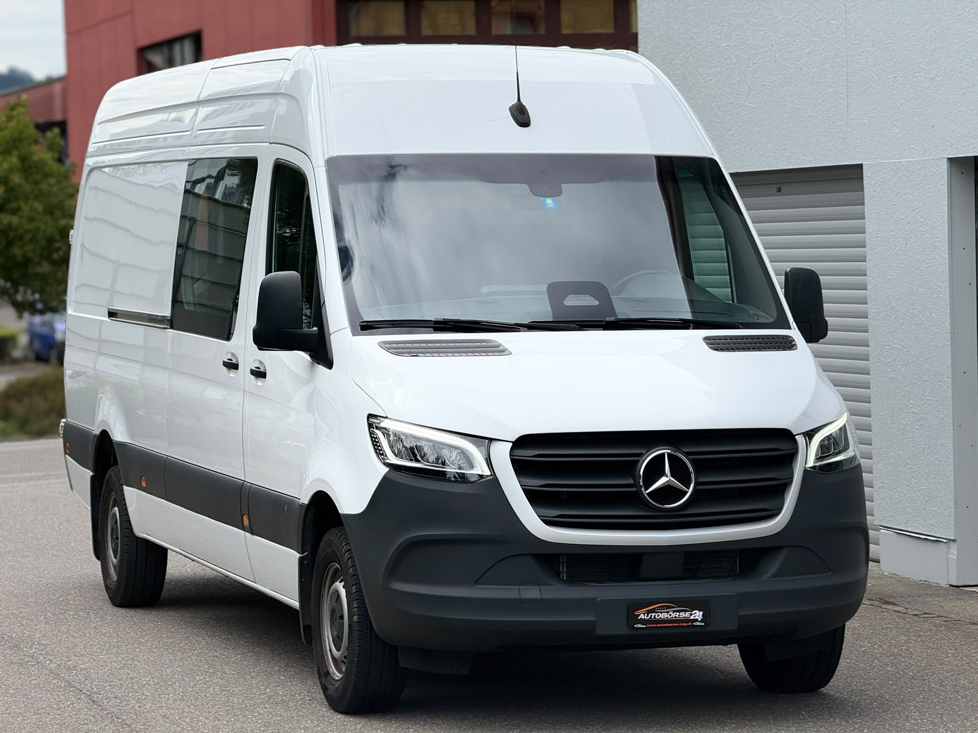 MERCEDES-BENZ Sprinter 317 Kaw. 4325 L 2.0 CDI 170 Base-showroom-element-1
